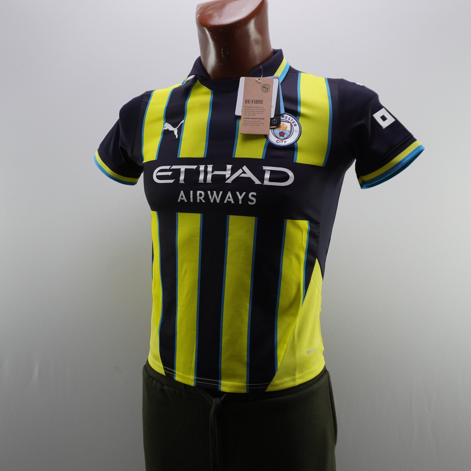 Camiseta de Manga Corta Puma Manchester para Niños Usada - Negra, Talla 152