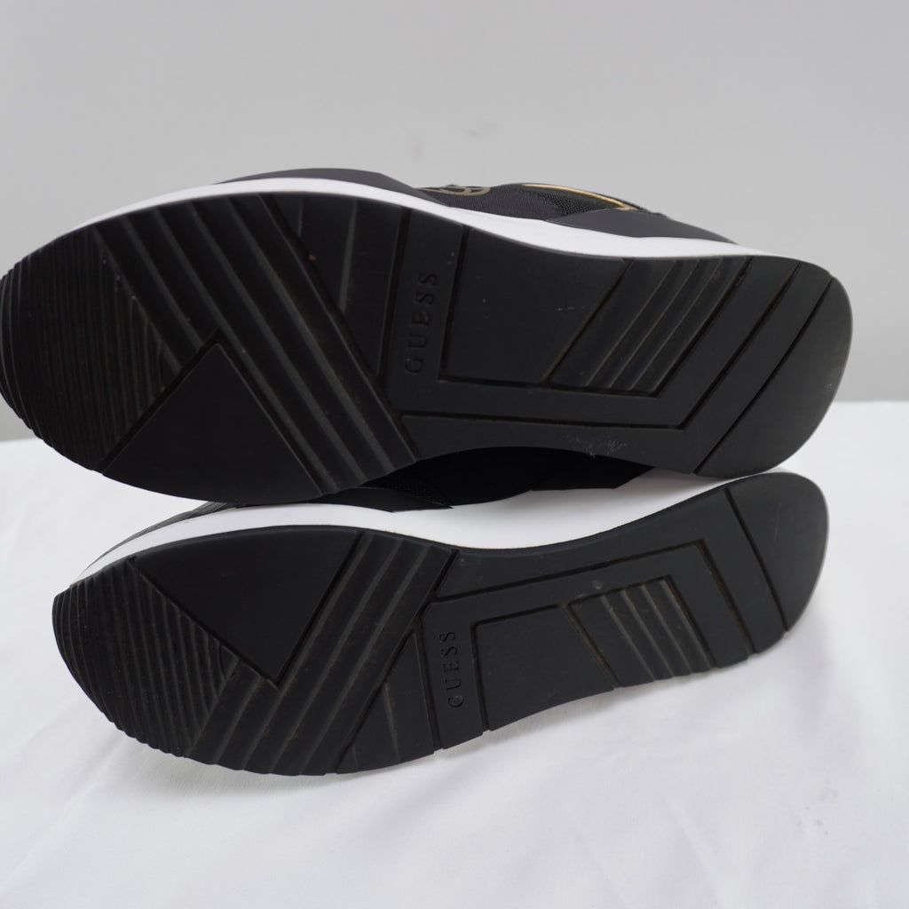 Zapatillas Guess para Mujer Usadas - Negro, Talla 39