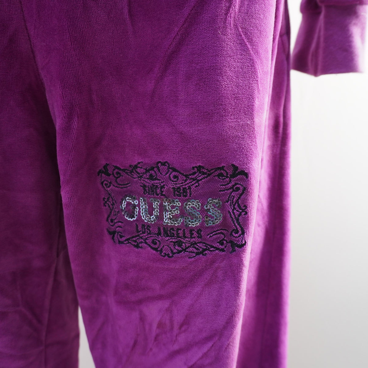 Sudadera con Capucha Guess para Mujer Usada - Púrpura, XL