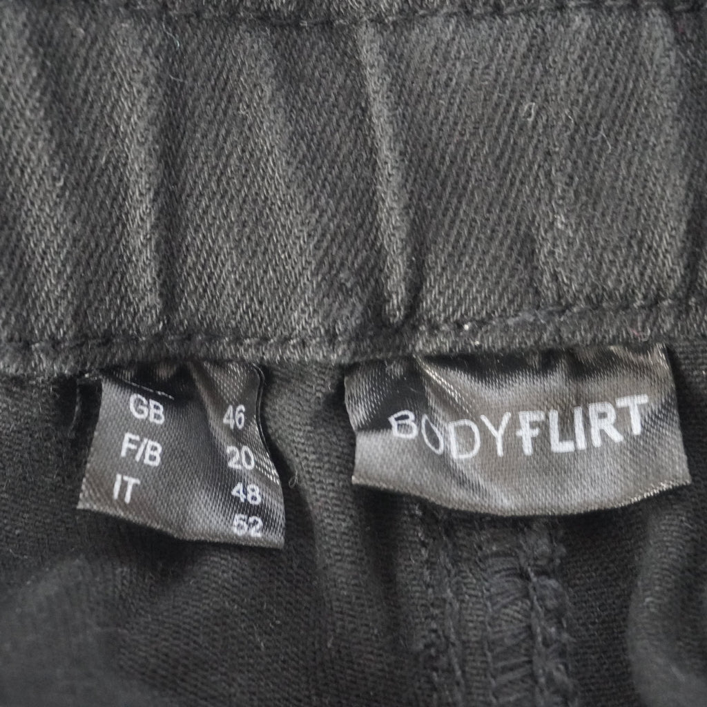 Pantalones Cortos Vaqueros Bodyflirt para Mujer Usados - Negros, XXL