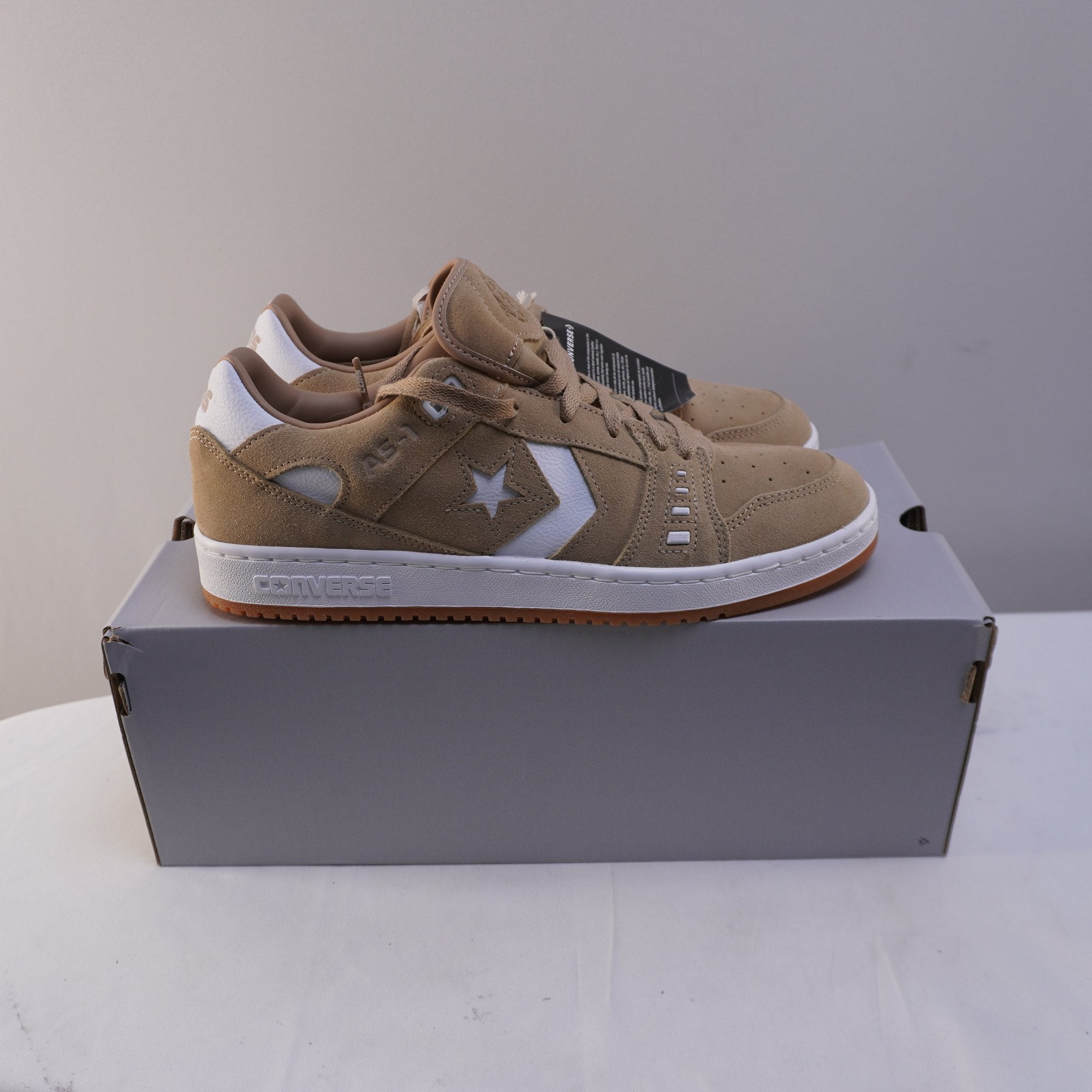Zapatillas Converse para Hombre Usadas - Marrón, Talla 44.5