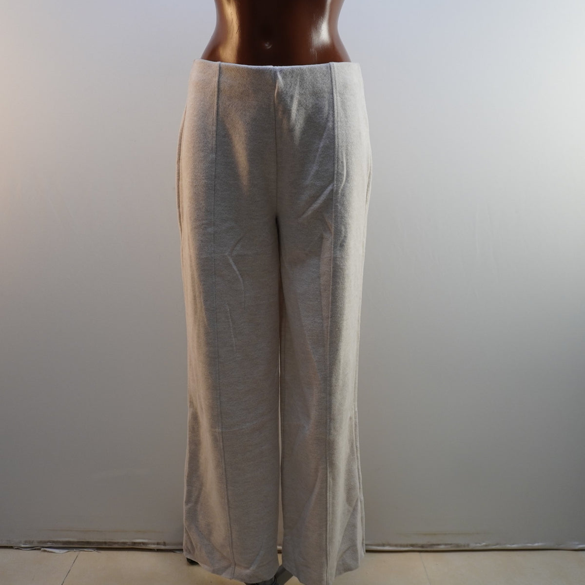 Pantalones Zara para Mujer Usados - Beige, M
