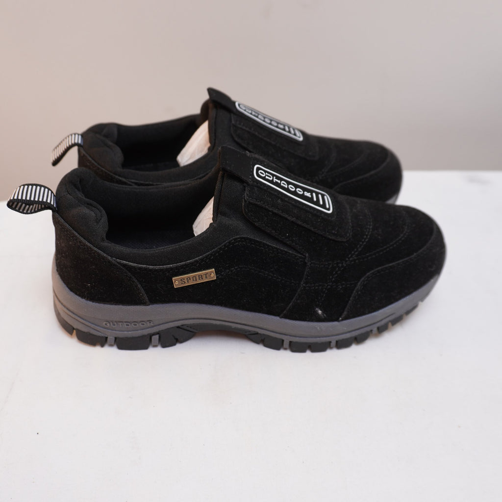 Zapatillas Outboor para Mujer Usadas - Negro, Talla 40