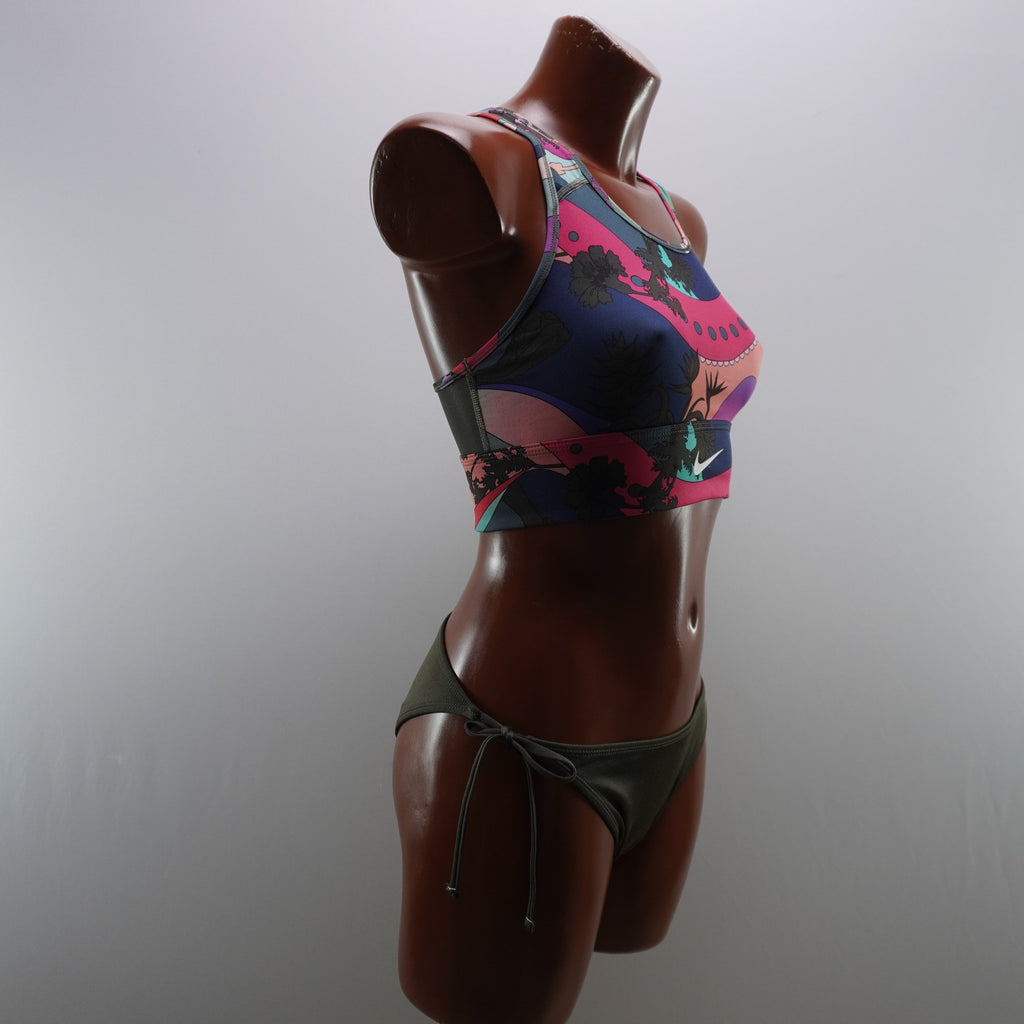 Vestido de Baño Nike para Mujer Usado - Pequeño (S), Muy Buen Estado