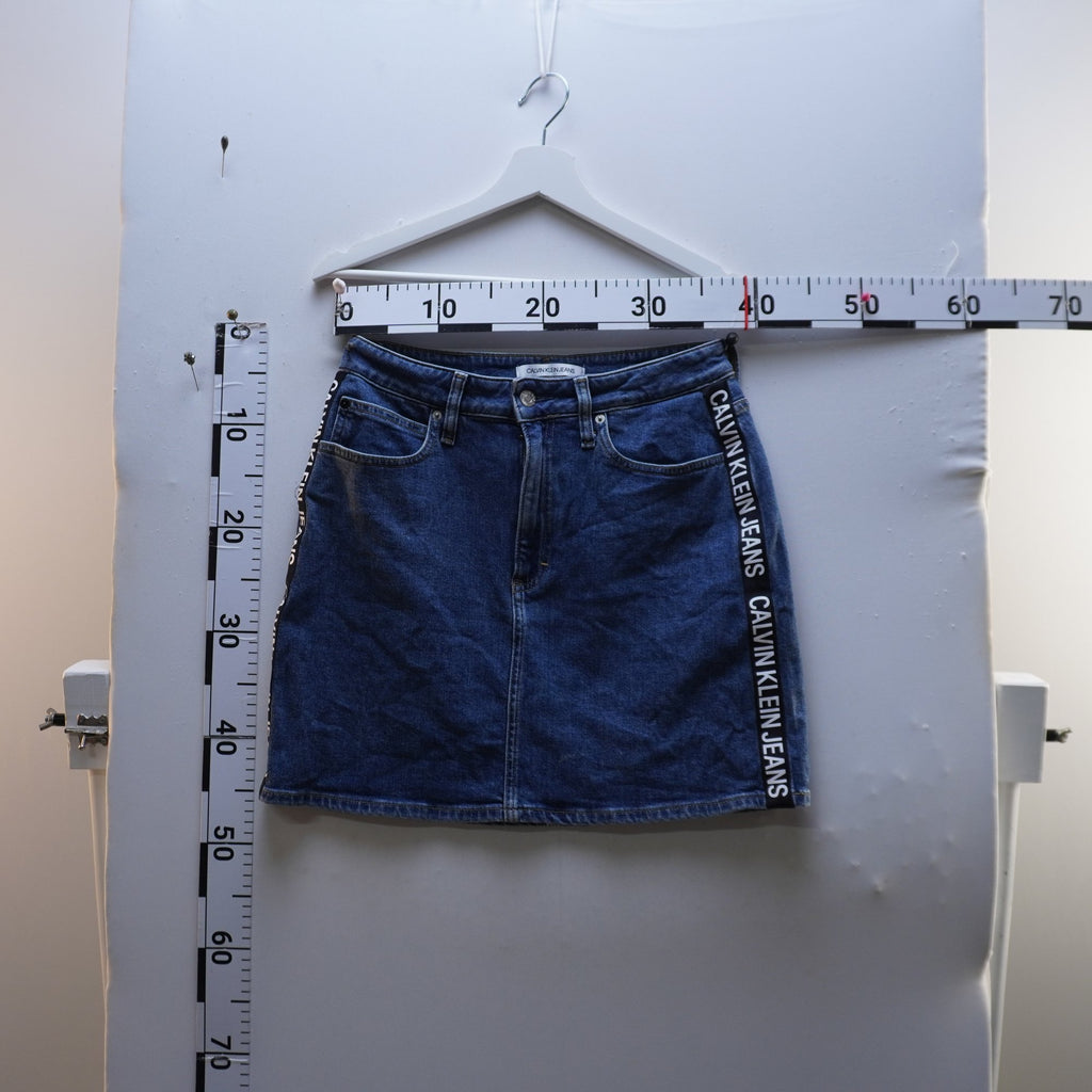 Falda Calvin Klein para Mujer Usada - Azul, Muy Buena Condición