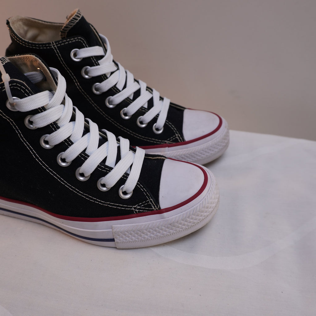 Zapatillas Converse para Mujer Usadas - Negro, Talla 37