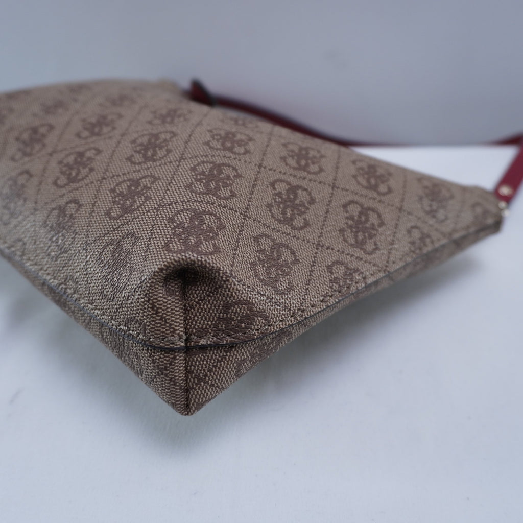 Bolso Baguette Guess para Mujer Usado - Marrón en Muy Buen Estado