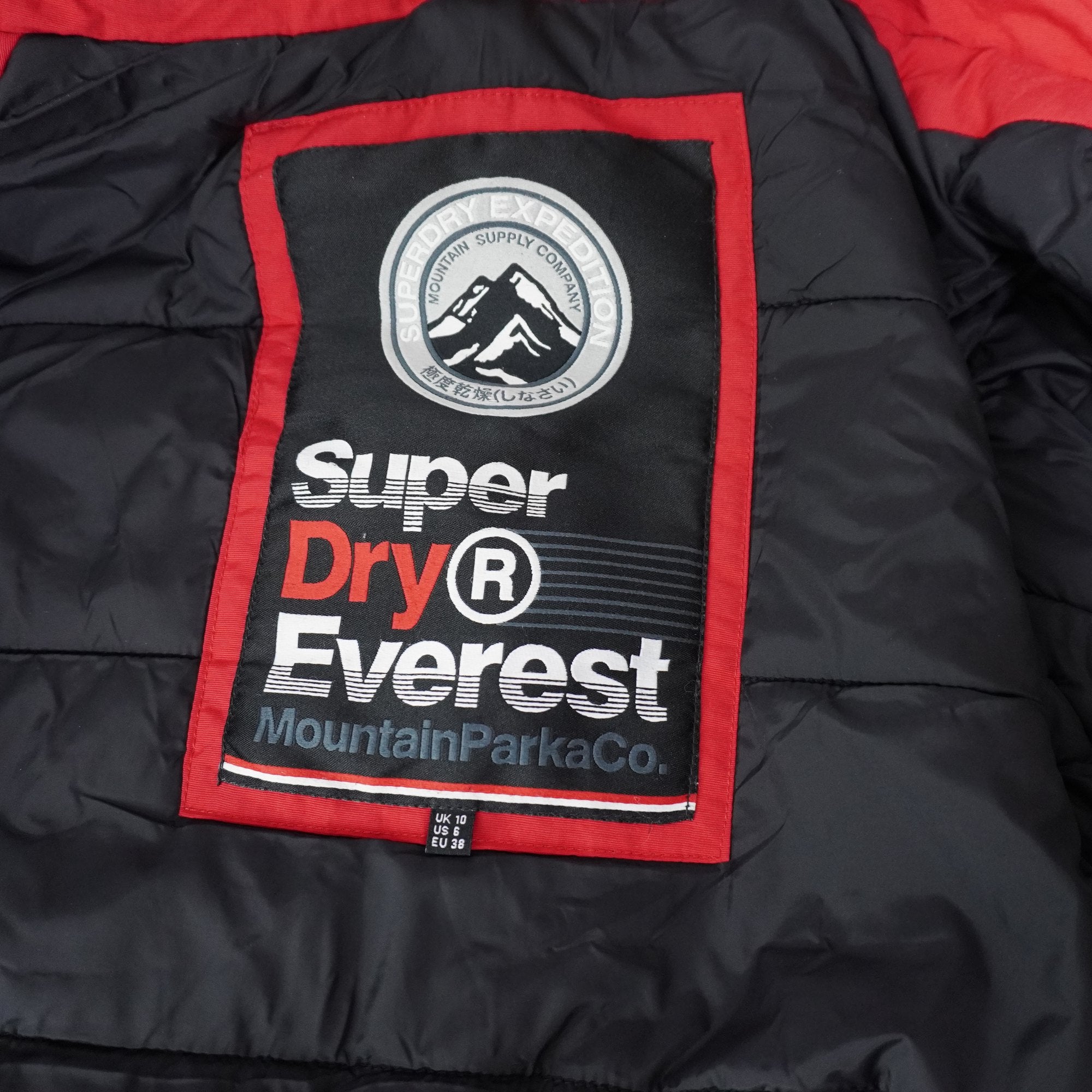 Parka Superdry para Mujer Usada - Roja, M