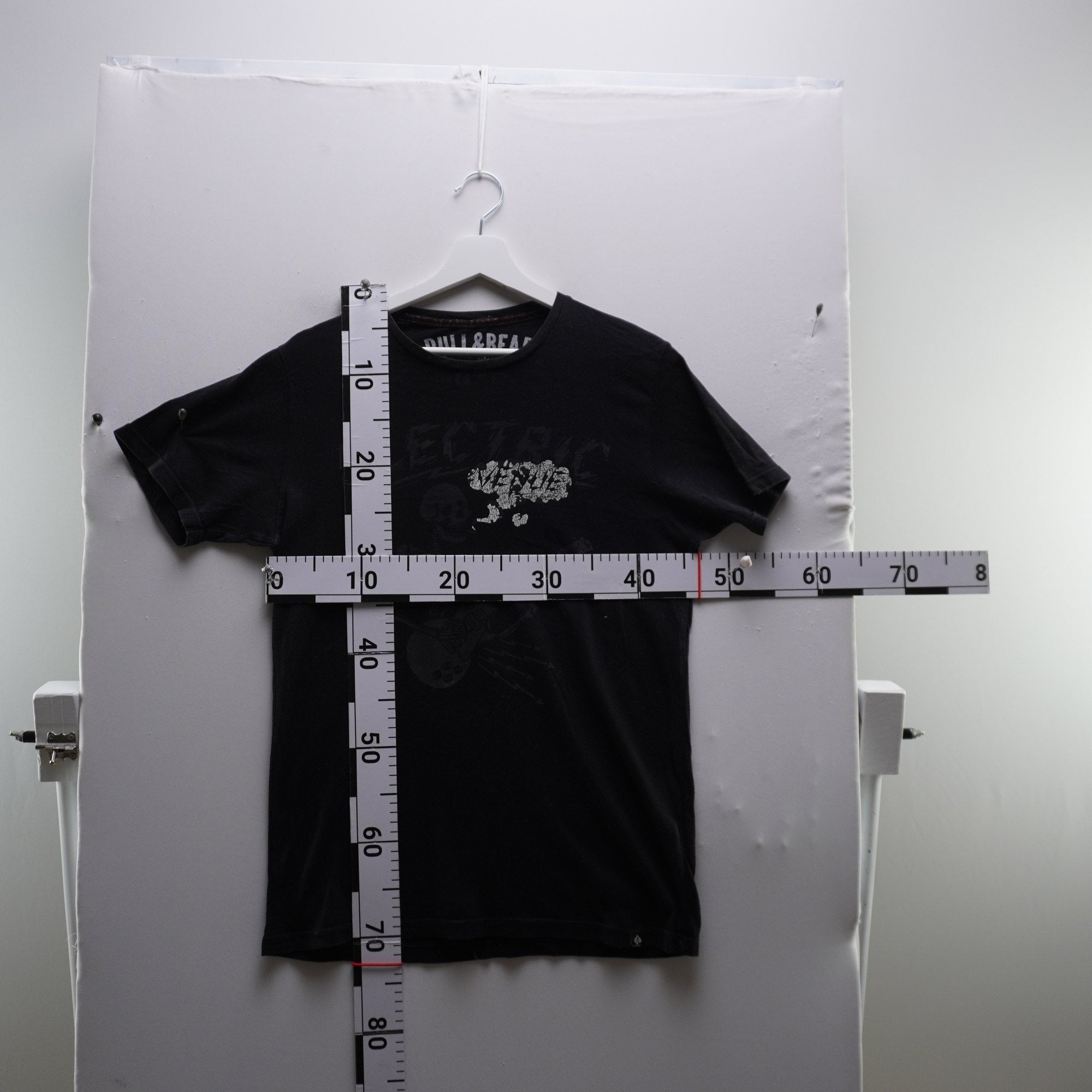 Camiseta de Manga Corta Pull & Bear para Hombre Usada - Negra, S