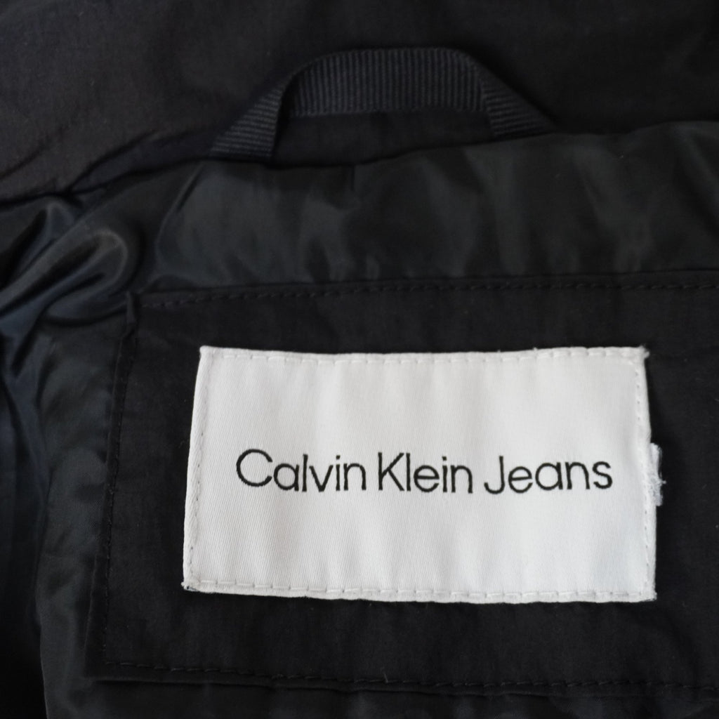 Parka Calvin Klein para Mujer Usada - Negra, XS