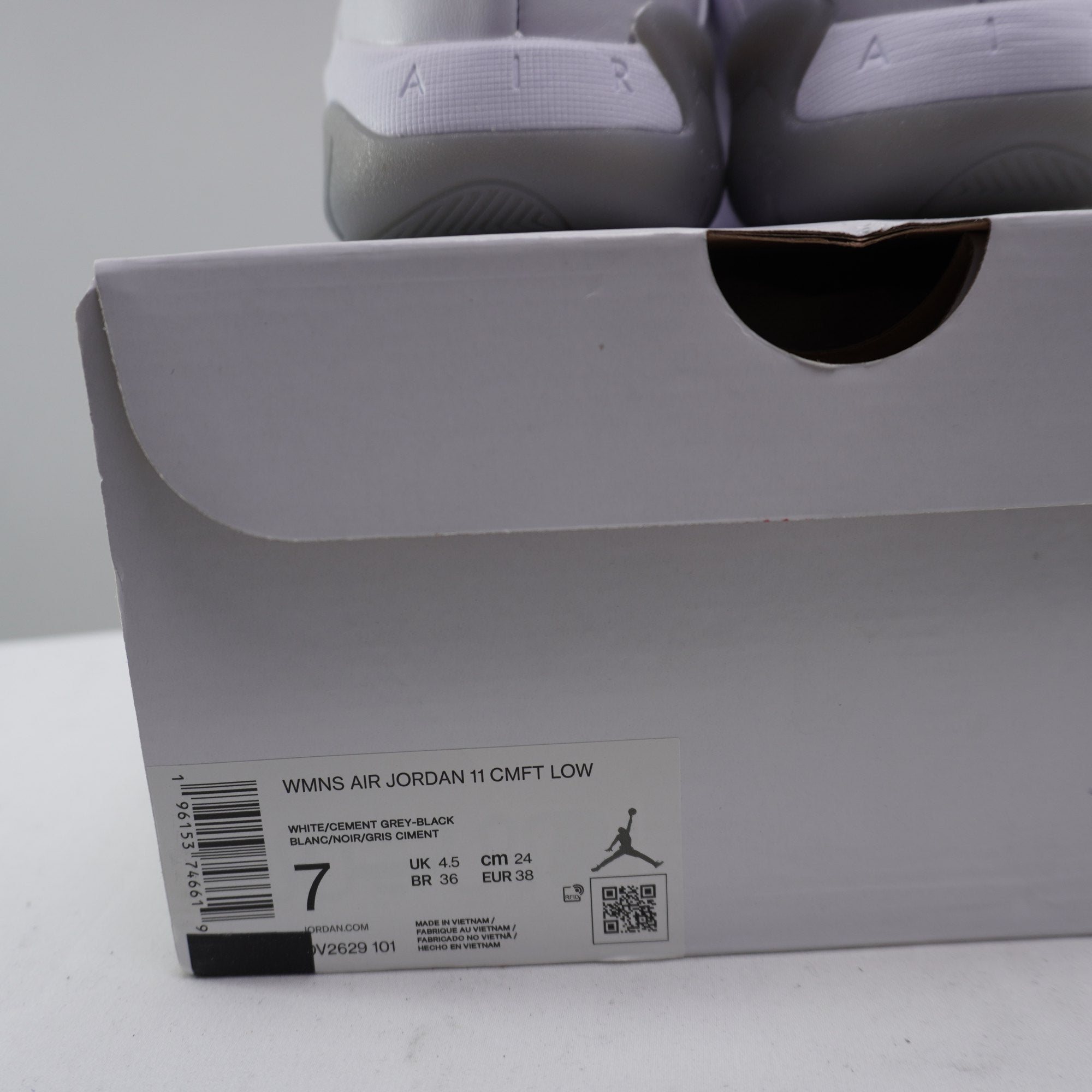 Zapatillas Jordan para Hombre Usadas - Blancas, Talla 38