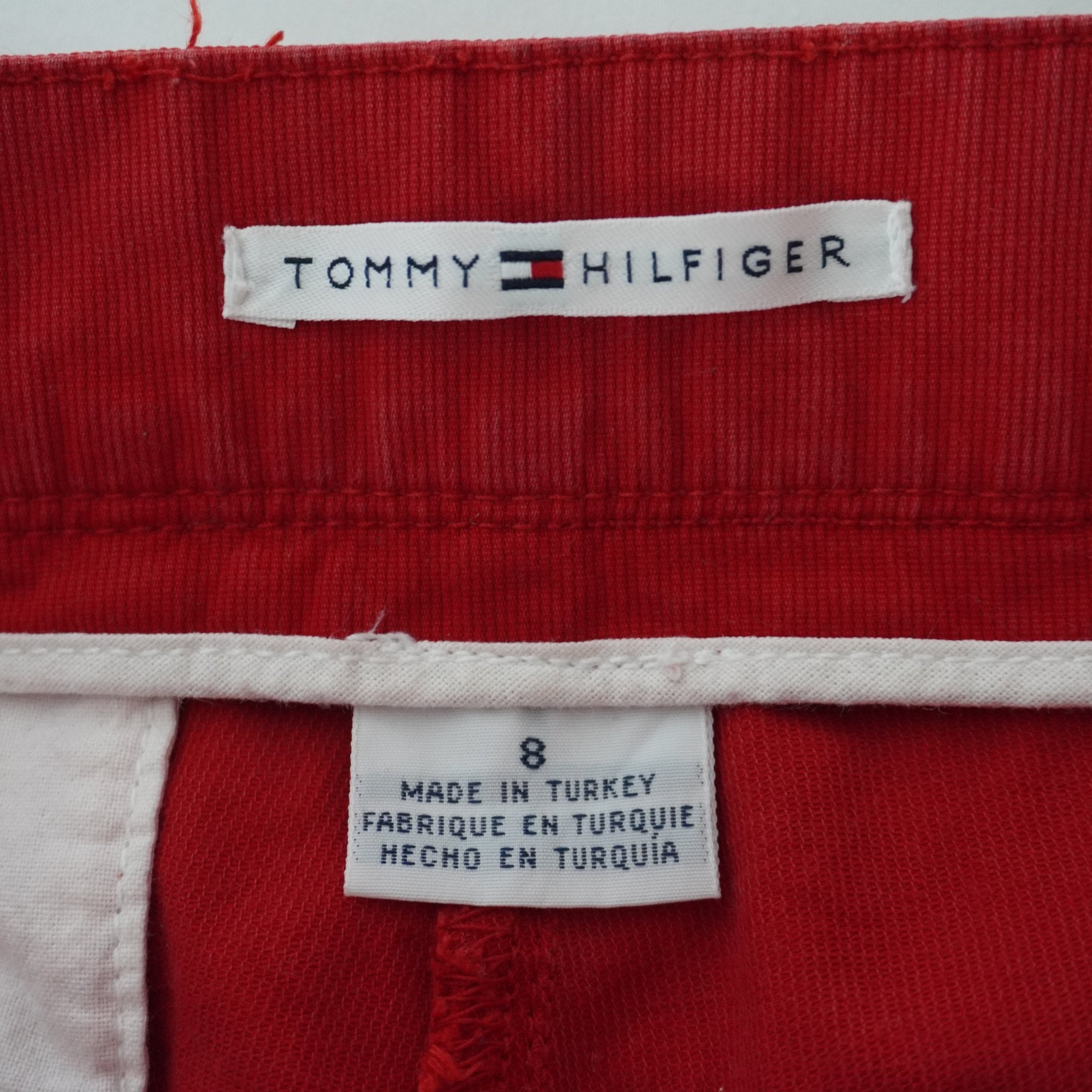 Pantalones Cortos Vaqueros Tommy Hilfiger para Mujer Usados - Rojo, S