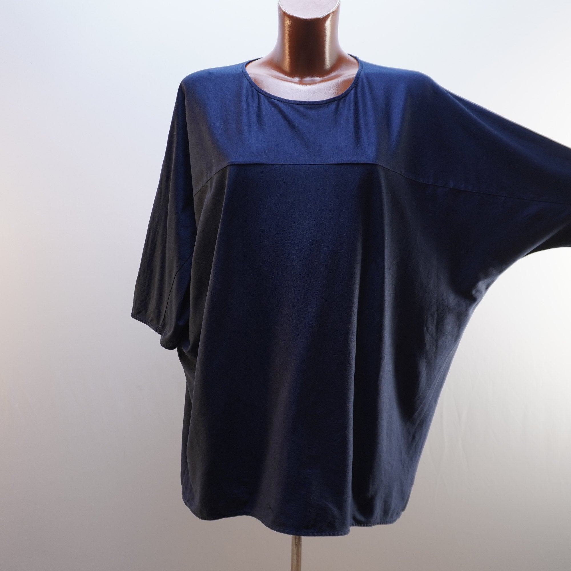 Camiseta de Manga Corta Cos para Mujer Usada - Azul Marino, L