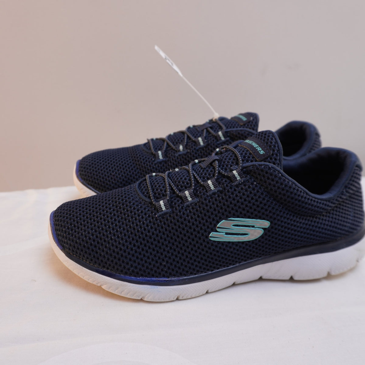 Zapatillas Skechers para Mujer Usadas - Azul Marino, Talla 38