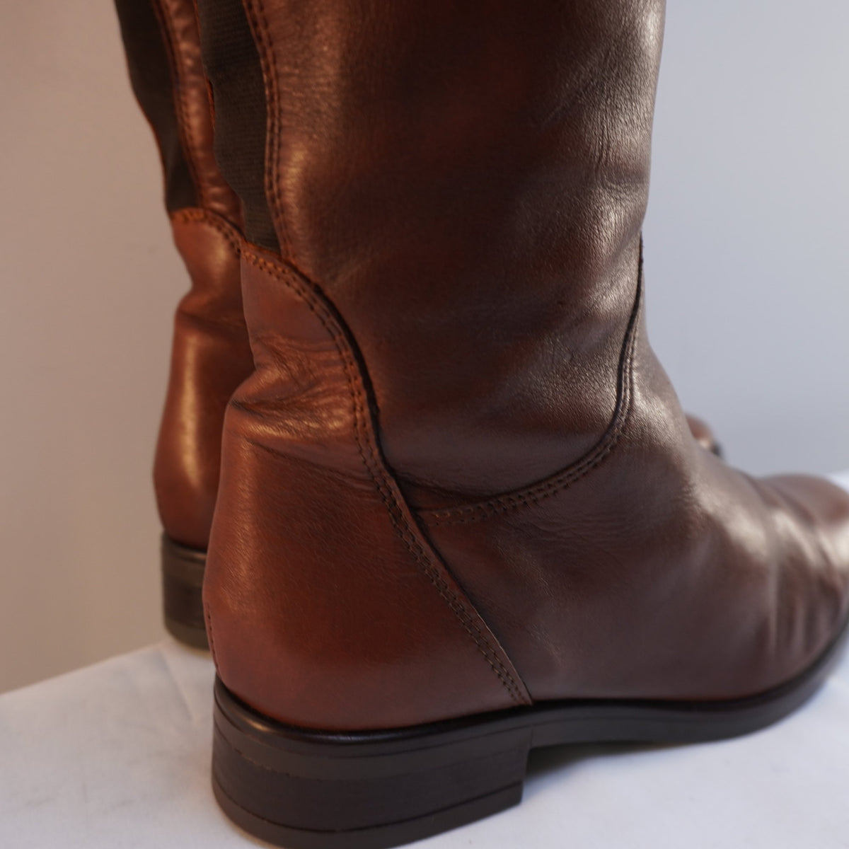 Botas Cellini para Mujer Usadas - Marrón, Talla 39