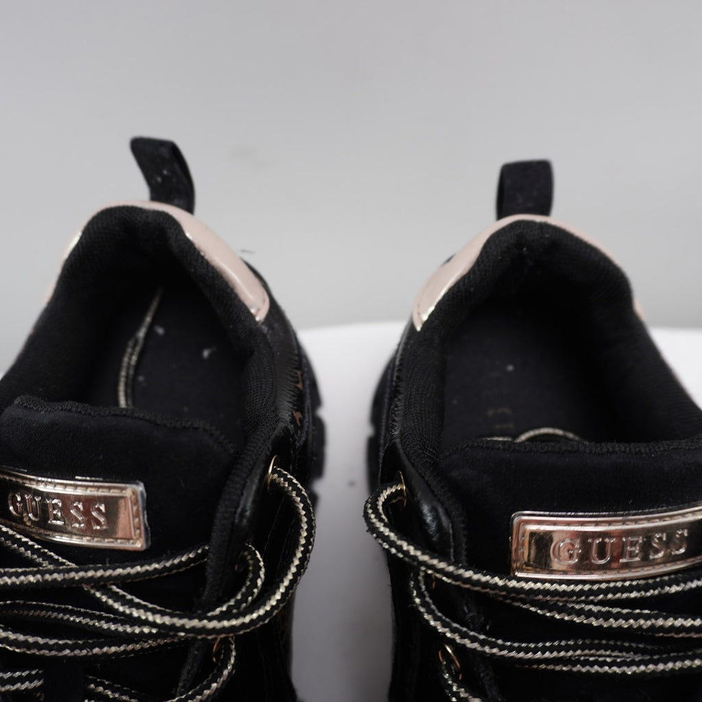 Zapatillas Guess para Mujer Usadas - Negro, 38