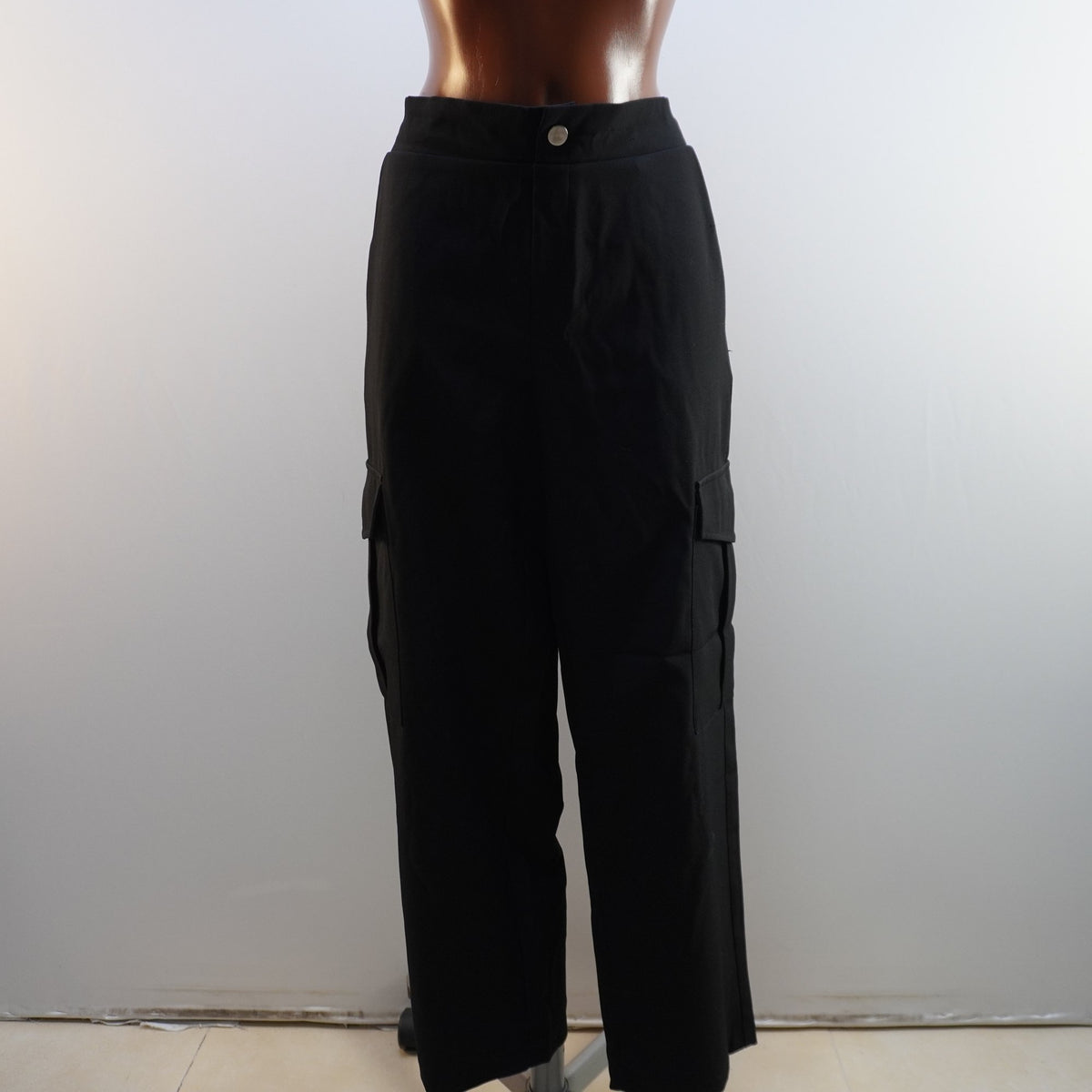 Pantalones Tipo Cargo Zara para Mujer Usados - Negros, M