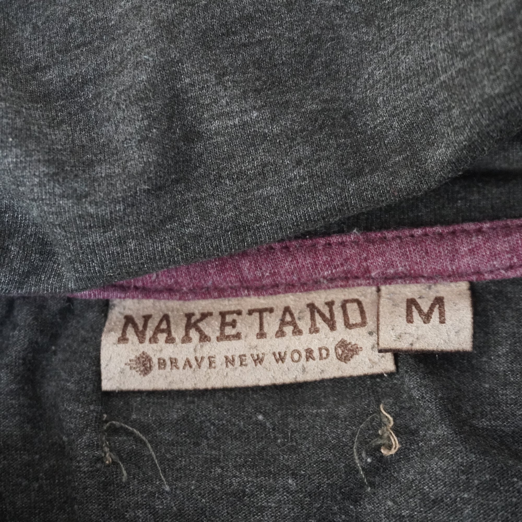 Camiseta Naketano para Mujer Usada - Gris, M