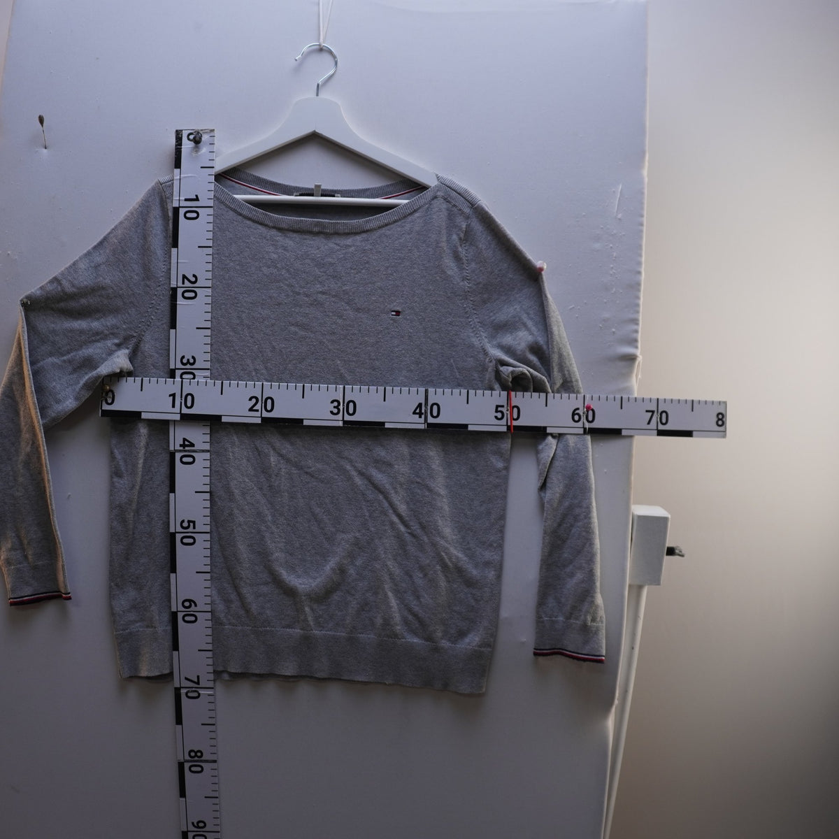Suéter Tommy Hilfiger para Mujer Usado - Gris, XL