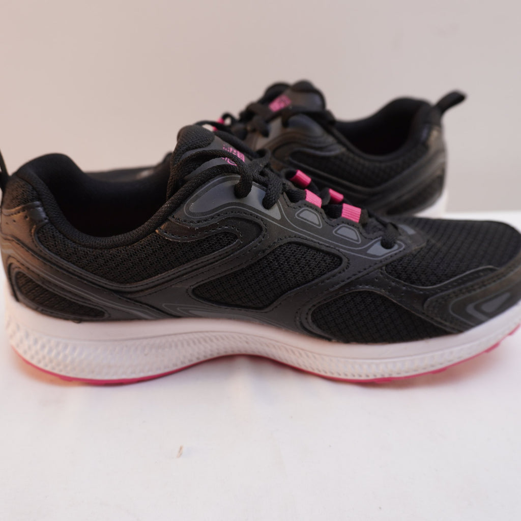 Zapatillas Skechers para Mujer Usadas - Negro, Talla 39