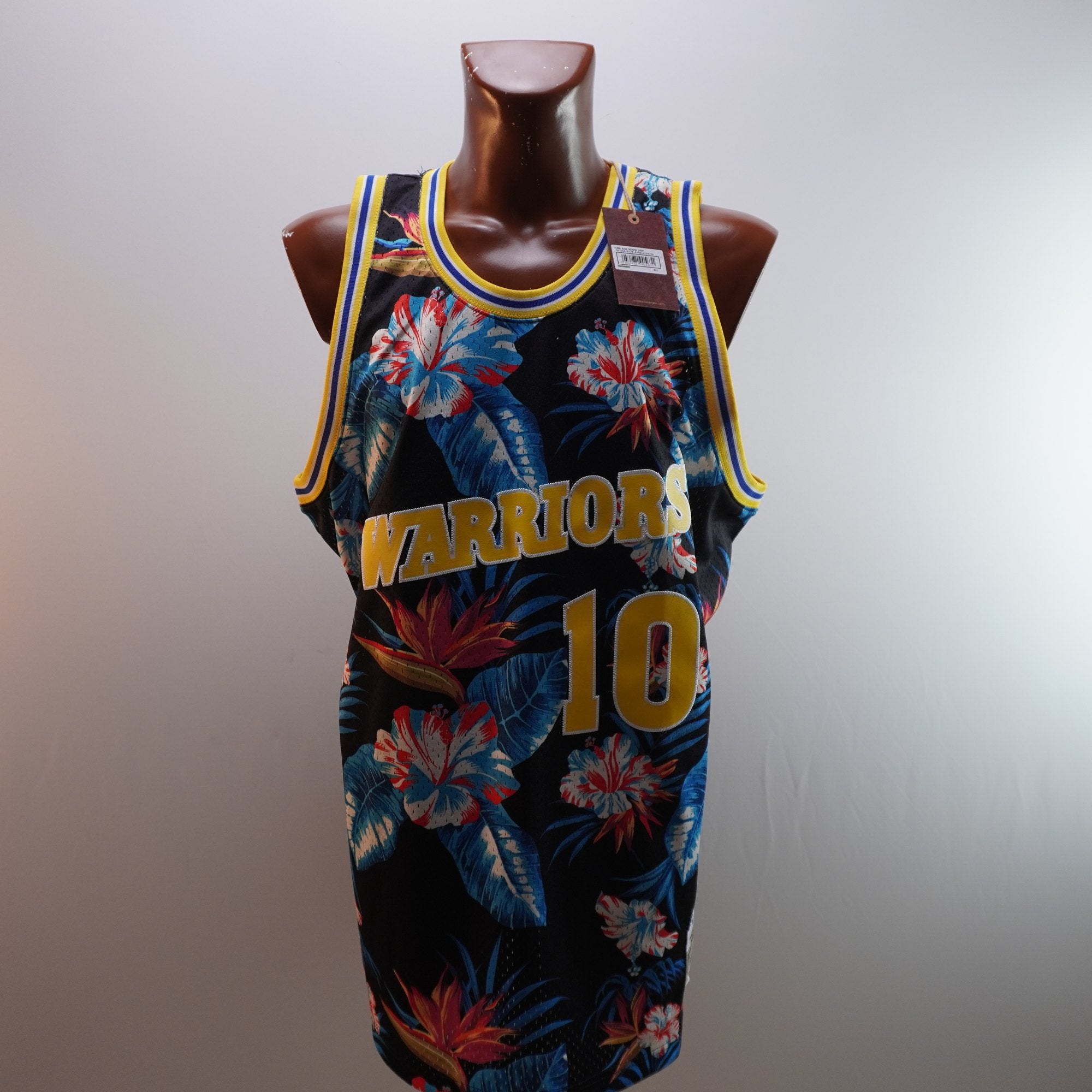 Camiseta de Manga Corta Mitchel para Hombre Usada - Multicolor, XL