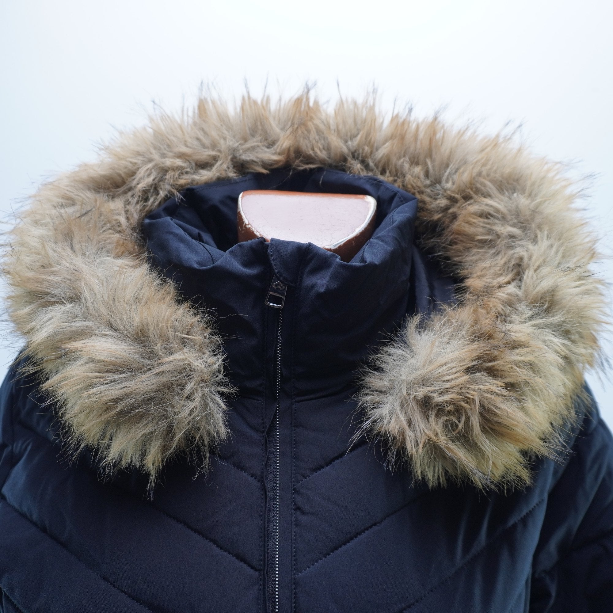 Parka Pioneer Camp para Mujer Nueva con Etiquetas - Negra, S