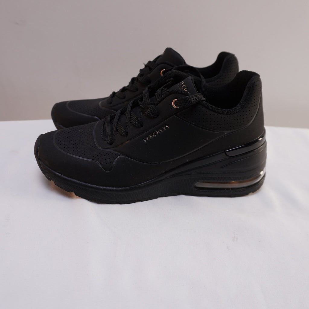Zapatillas Skechers para Mujer Usadas - Negro, Talla 38