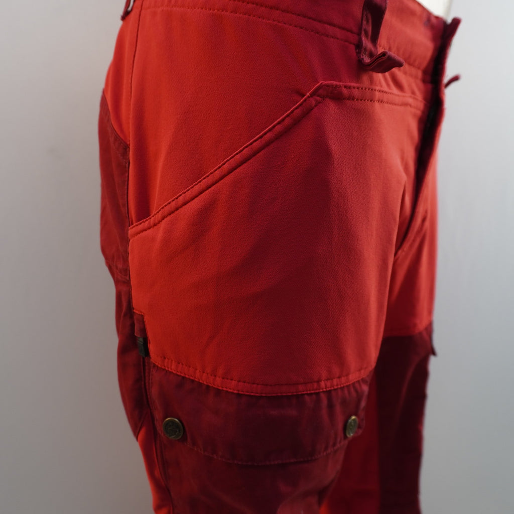 Pantalones tipo Cargo Fjallraven para Mujer Usados - Rojos, L