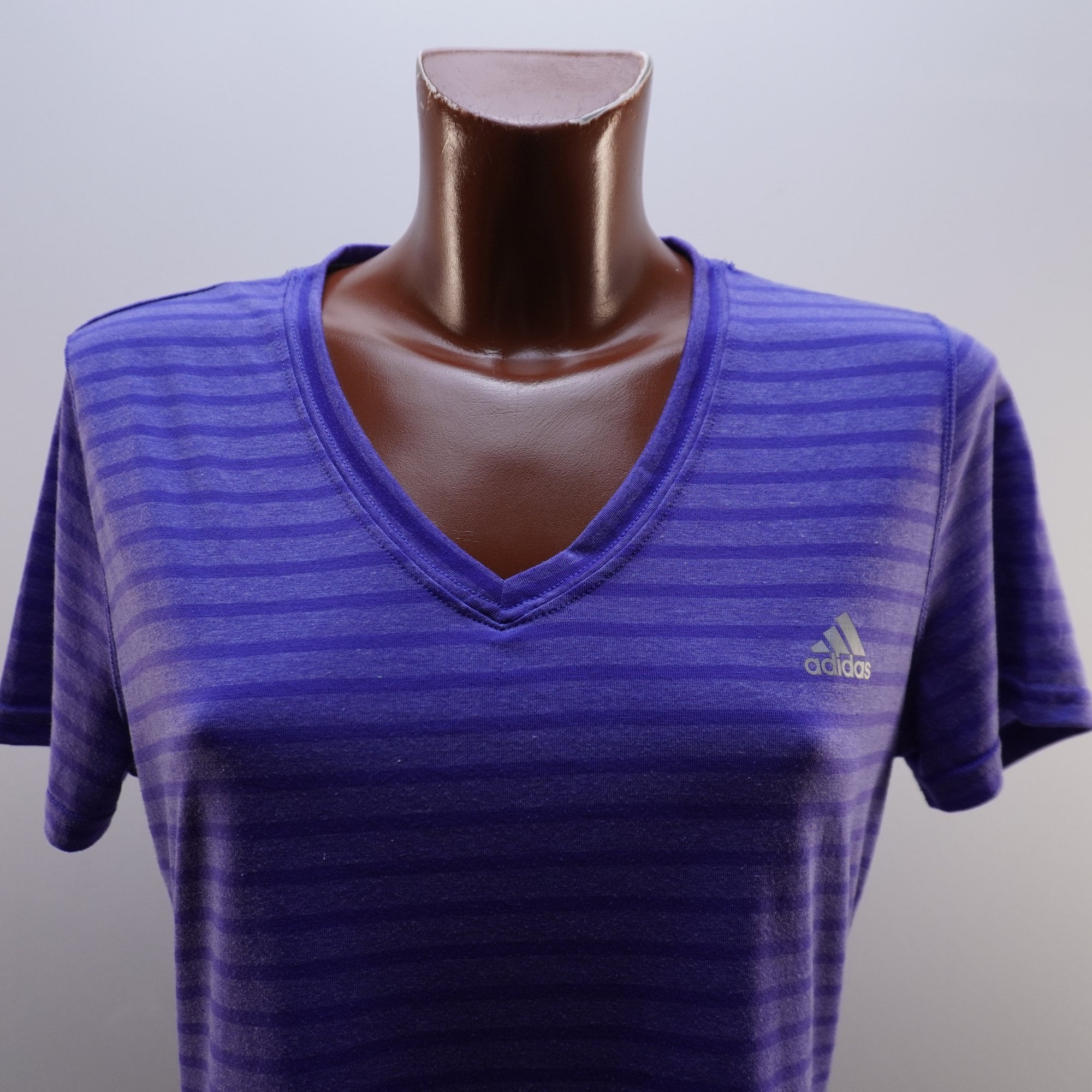 Camiseta de Manga Corta Adidas para Mujer Usada - Púrpura, L