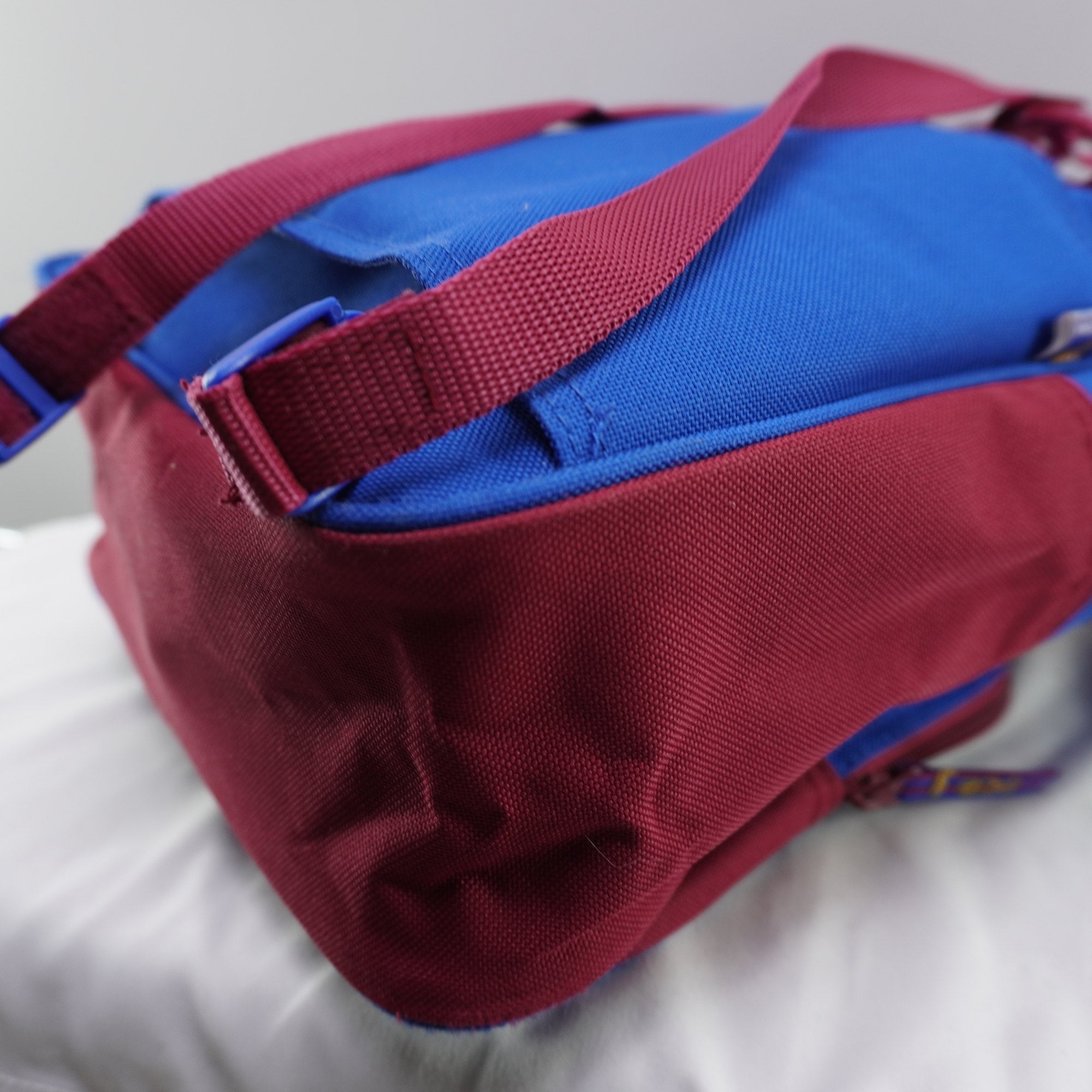 Mochila Escolar Barcelona para Hombre Usada - Azul, Muy Buen Estado