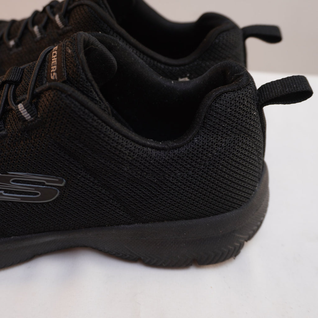 Zapatillas Skechers para Mujer Usadas - Negro
