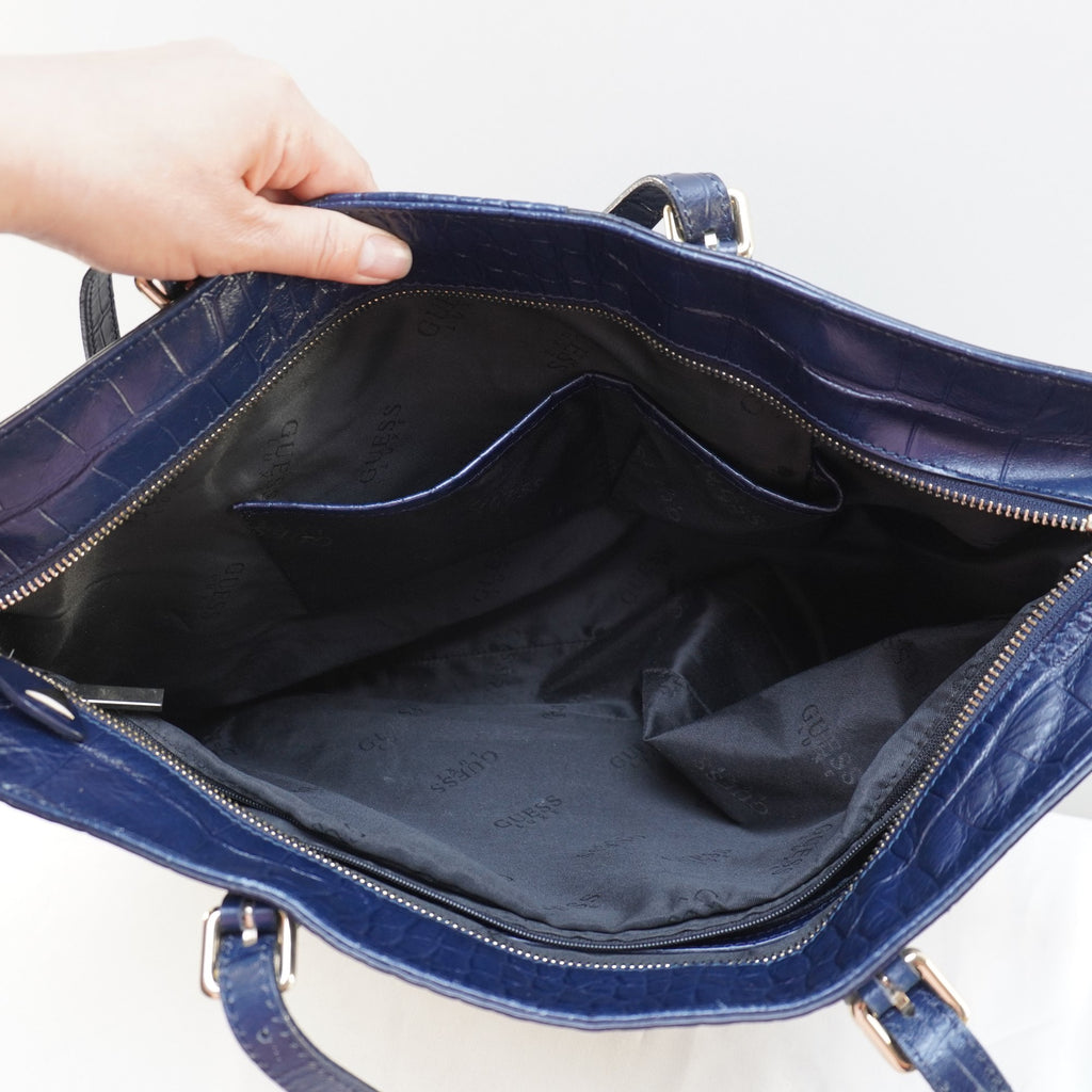 Bolso Baguette Guess para Mujer Usado - Azul Marino