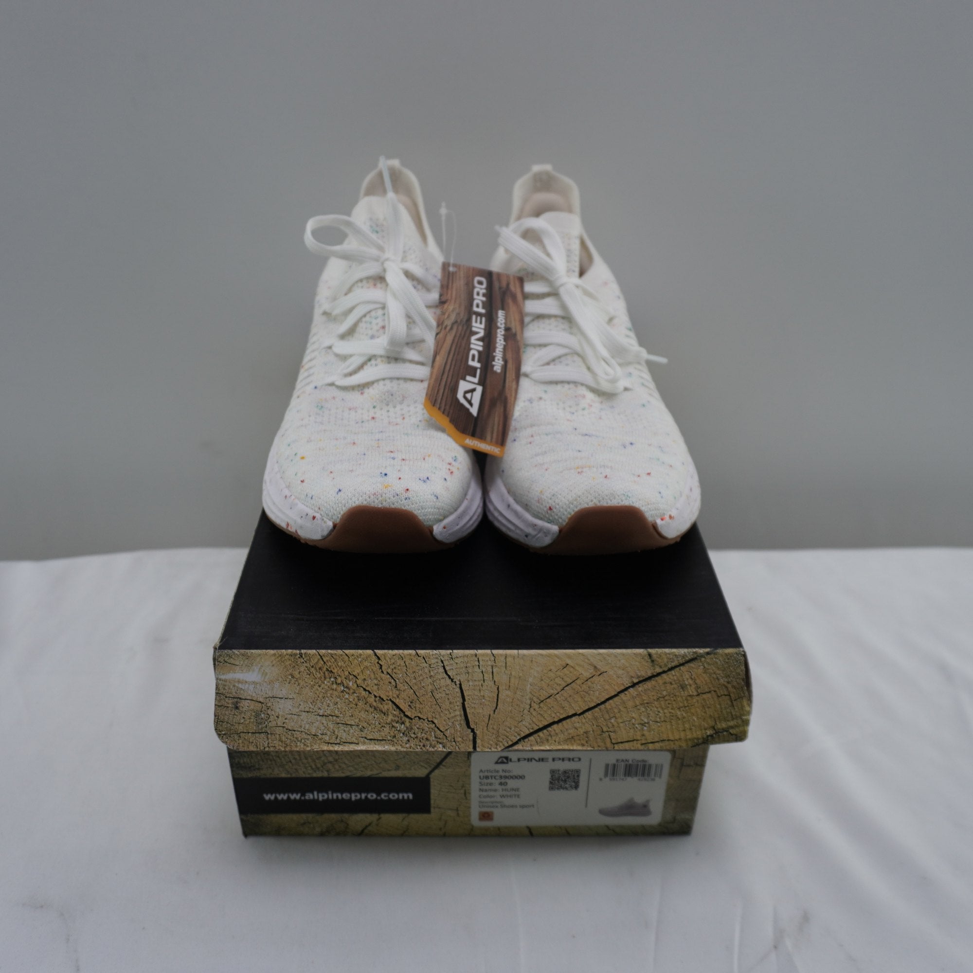 Zapatillas Alpine para Mujeres Usadas - Blancas, Talla 40