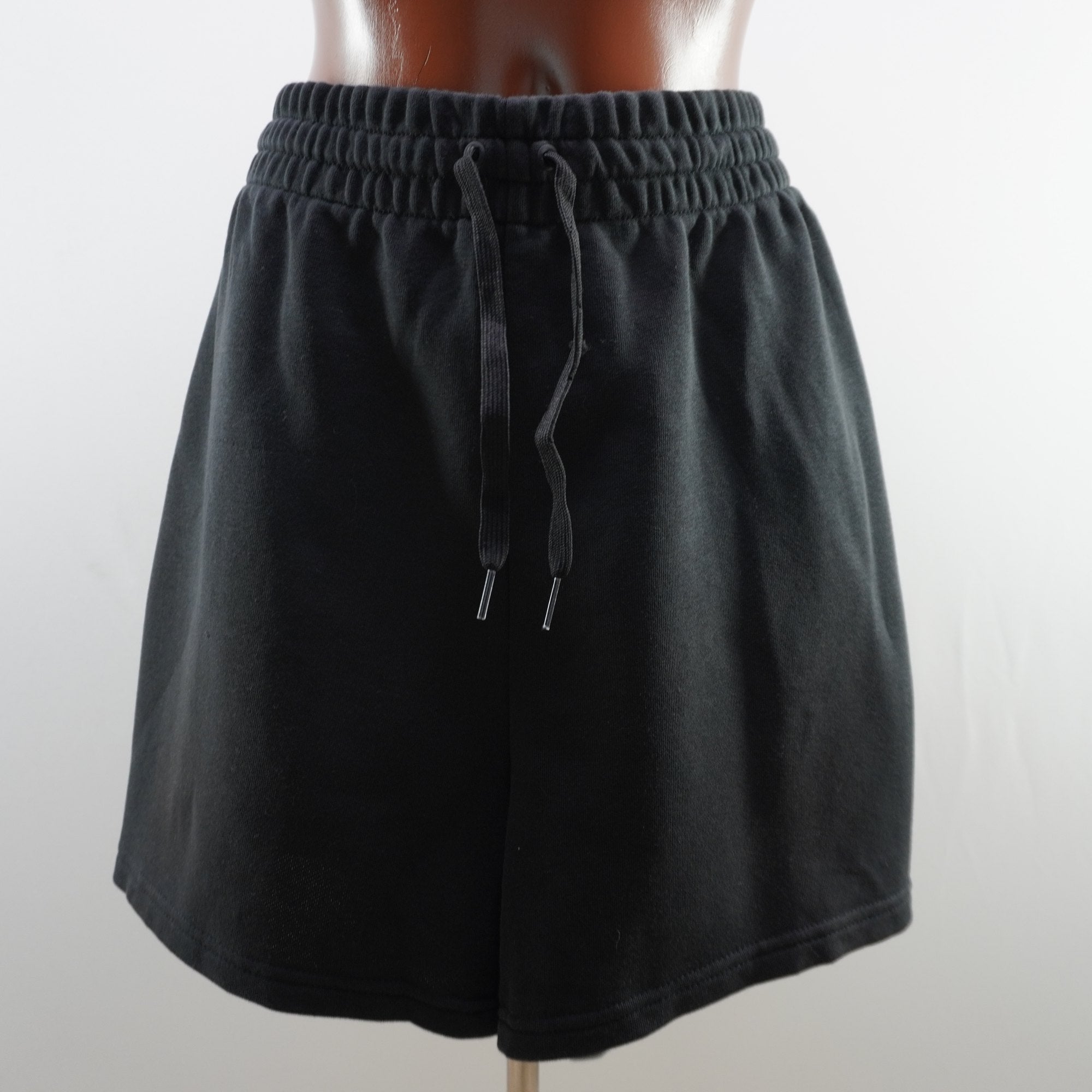 Bermudas Adidas para Mujer Usadas - Negro, XXXL