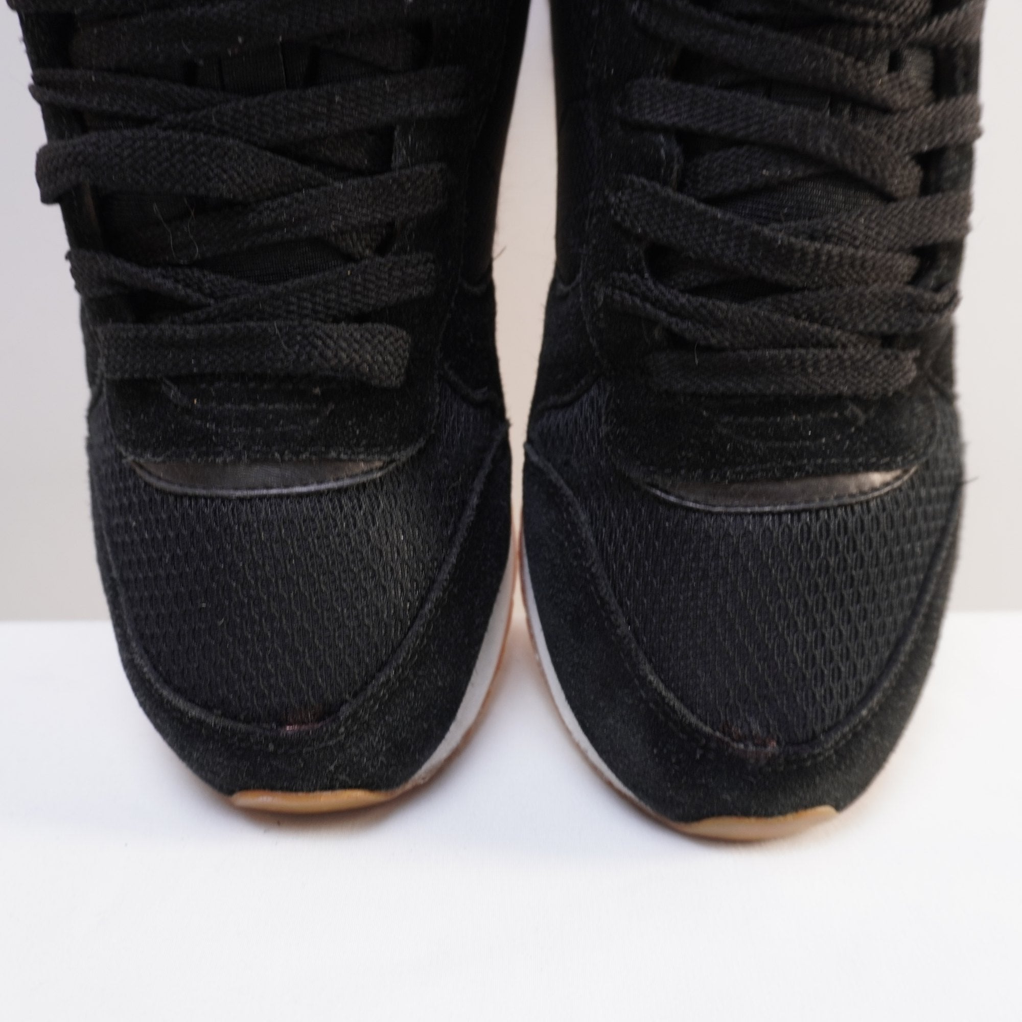 Zapatillas Skechers para Mujer Usadas - Negro, 39