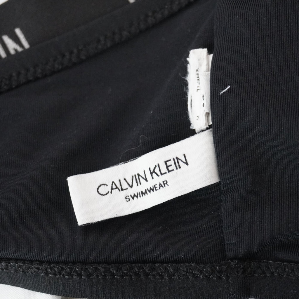 Parte Superior de Traje de Baño Calvin Klein para Mujer - Negro, S (Usado en Muy Buen Estado)