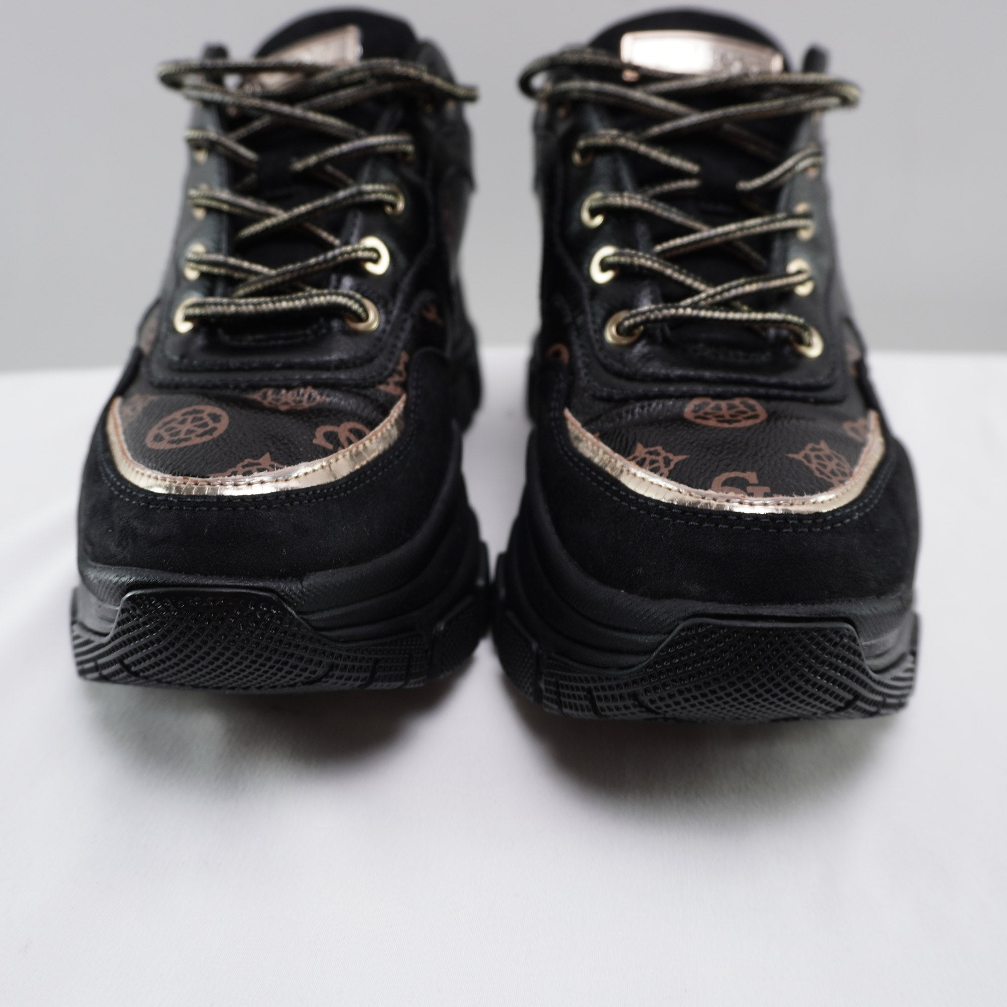 Zapatillas Guess para Mujer Usadas - Negro, 38