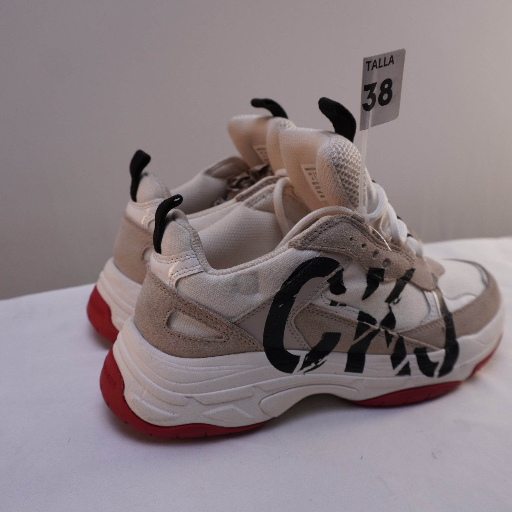 Zapatillas Calvin Klein para Mujer Usadas - Blanco, 38