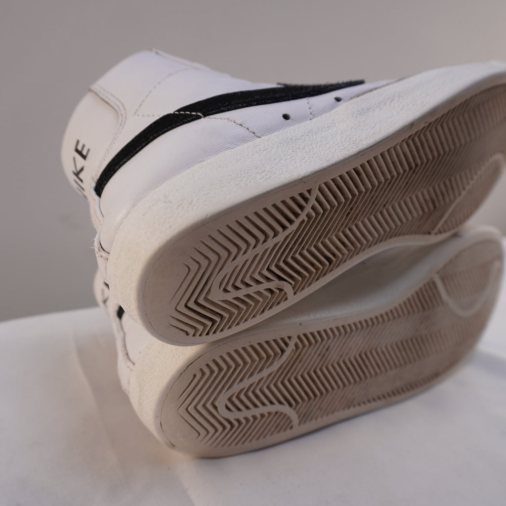 Zapatillas Nike para Mujer Usadas - Blanco, Talla 38