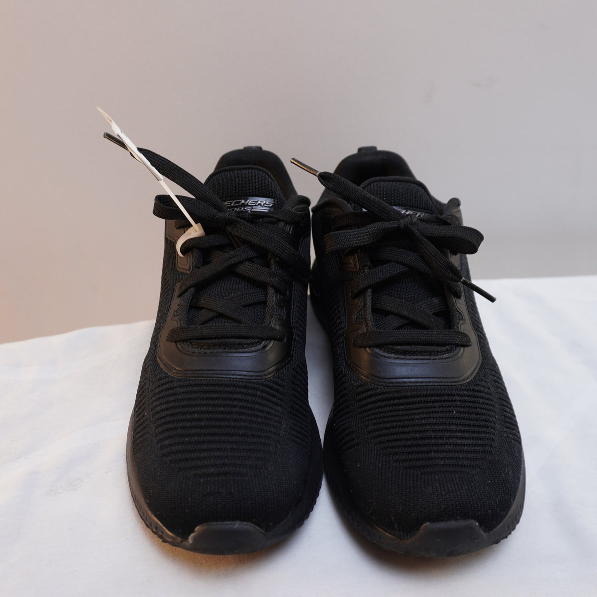 Zapatillas Skechers para Mujer Usadas - Negro, Talla 39