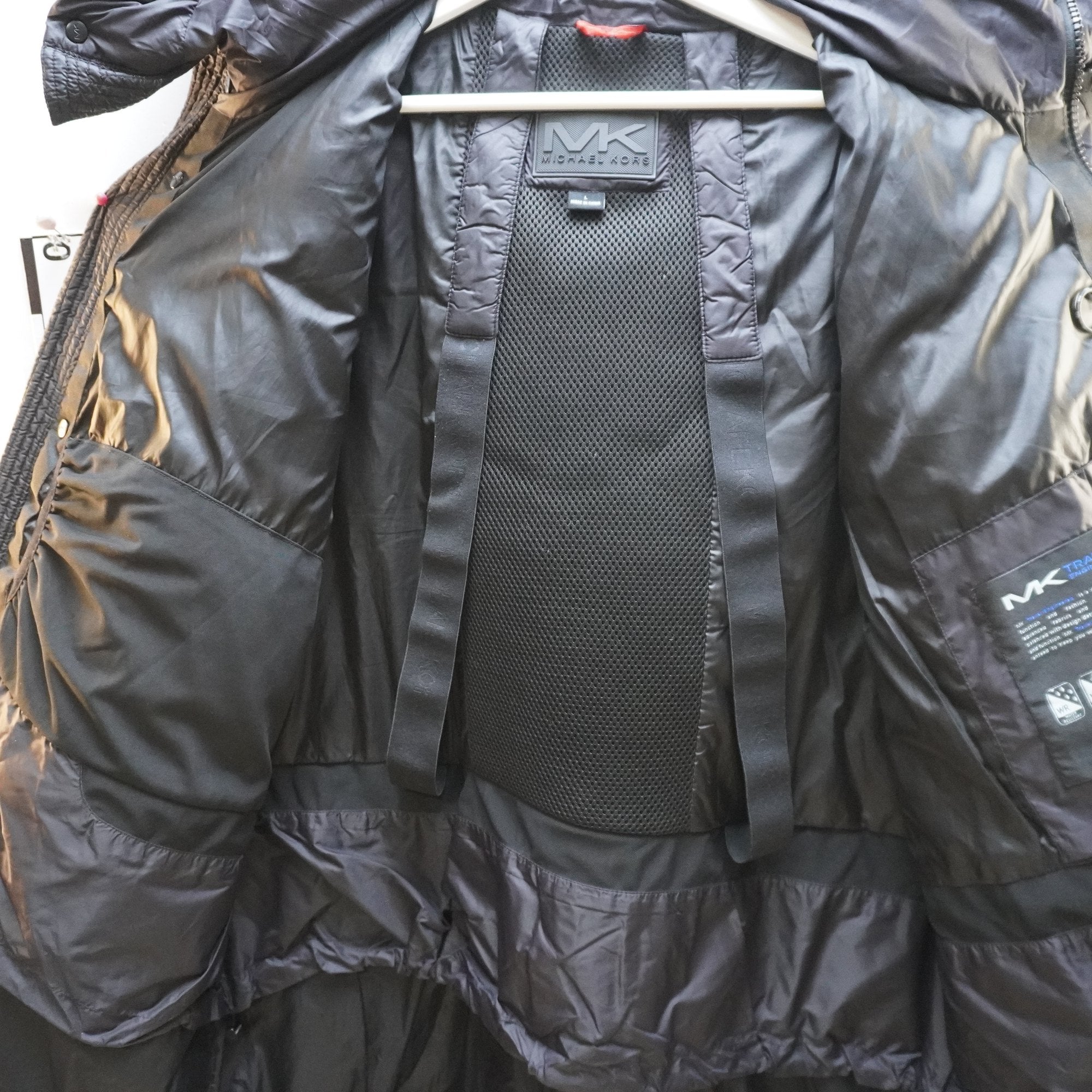 Parka Michael Kors para Mujer Usada - Negra, L
