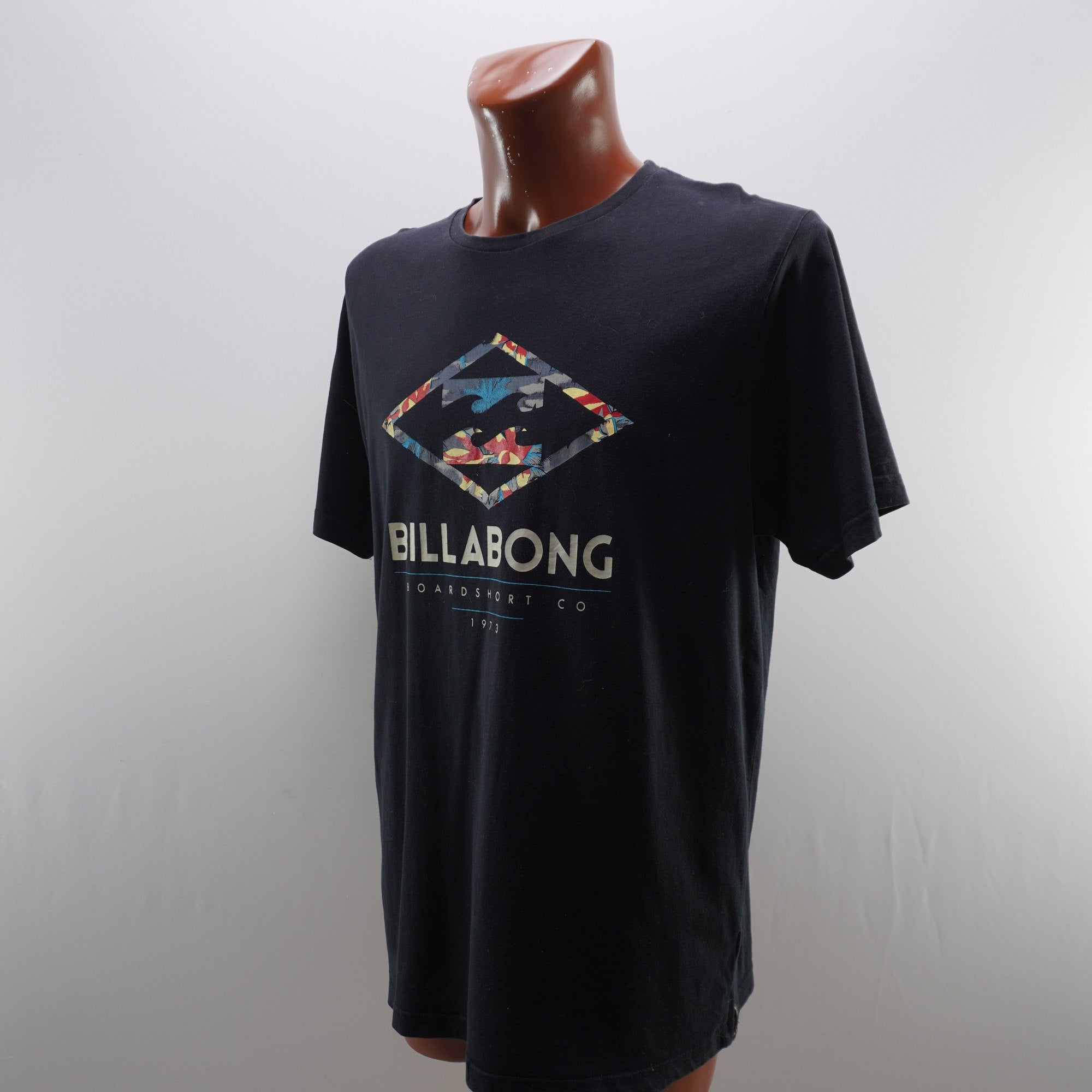Camiseta de Manga Corta Billabong para Hombre Usada - Negra, XL