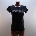Camiseta de Manga Corta Bench para Mujer Usada - Negra, Mediana (M)