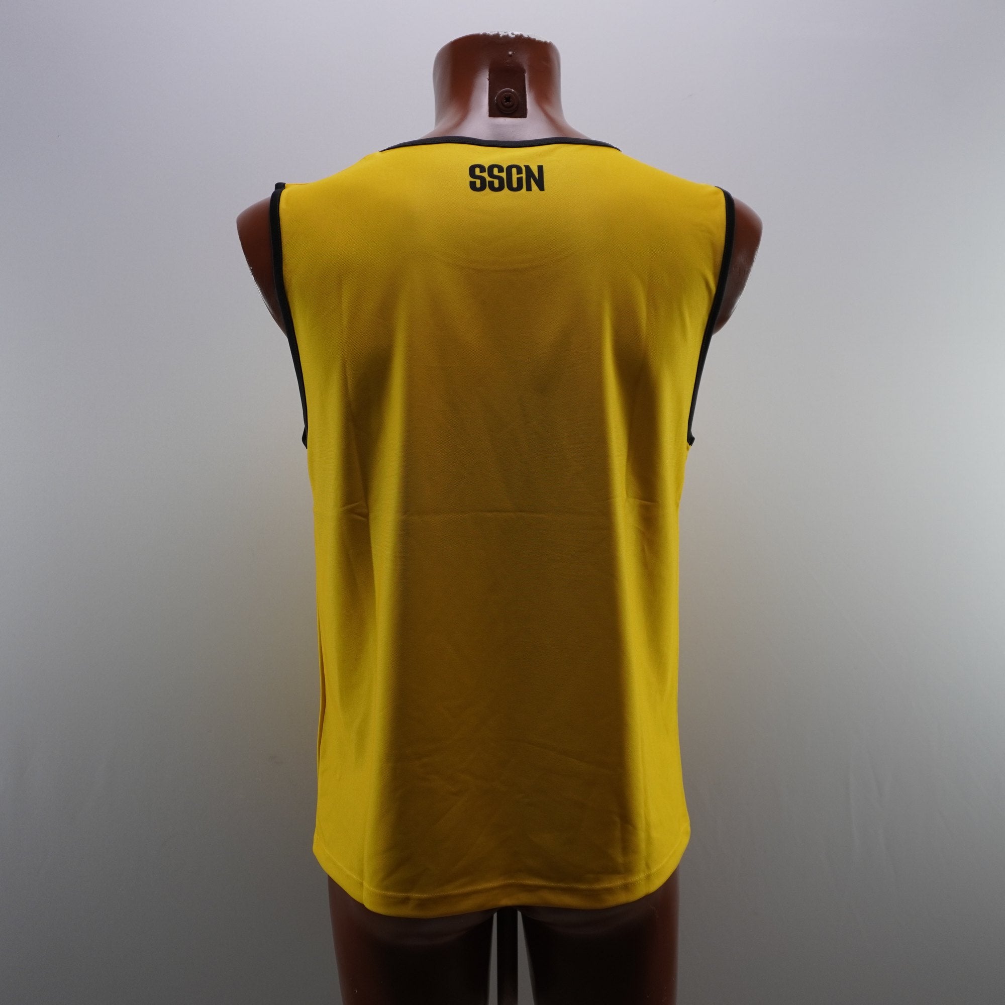 Camiseta de Manga Corta Amarilla para Hombre - XL Usada en Buen Estado