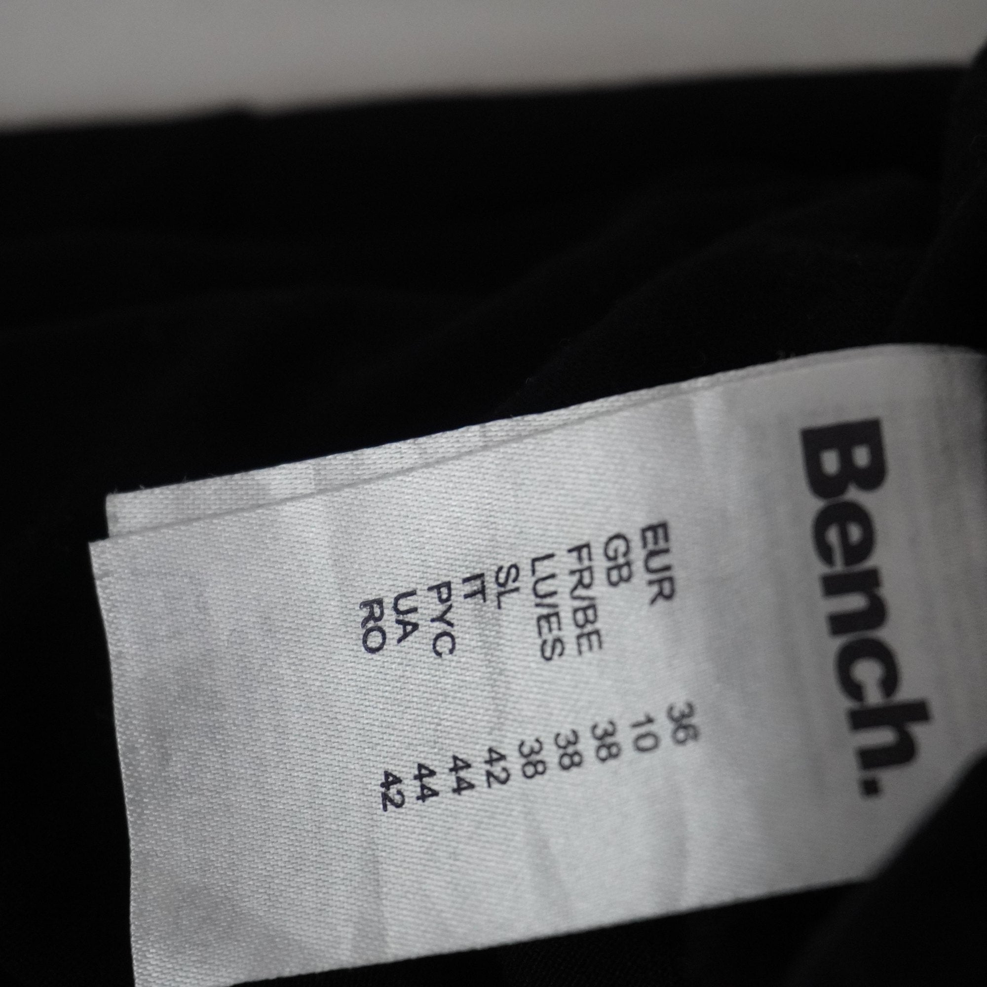 Mono Bench para Mujer Usado - Negro, S