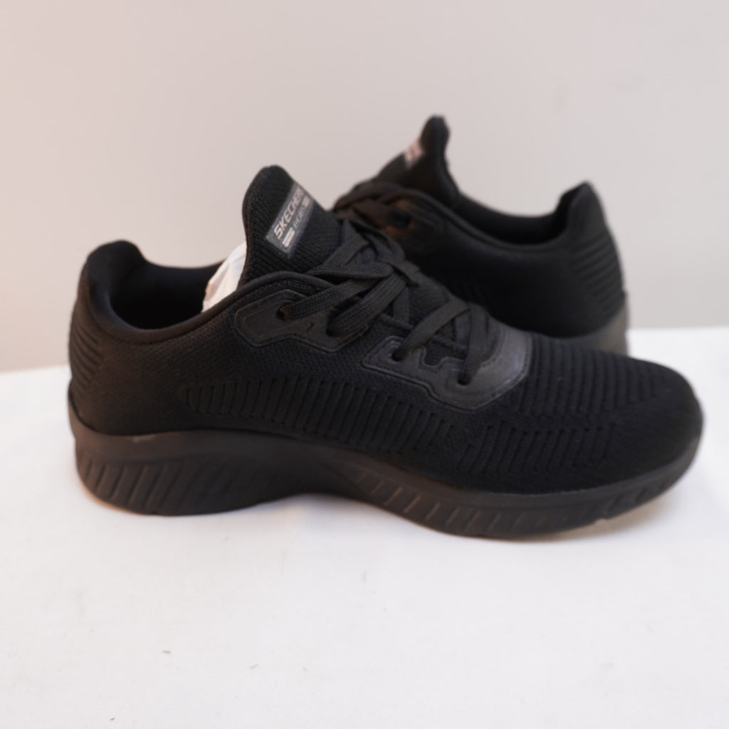 Zapatillas Skechers para Mujer Usadas - Negro, 38.5