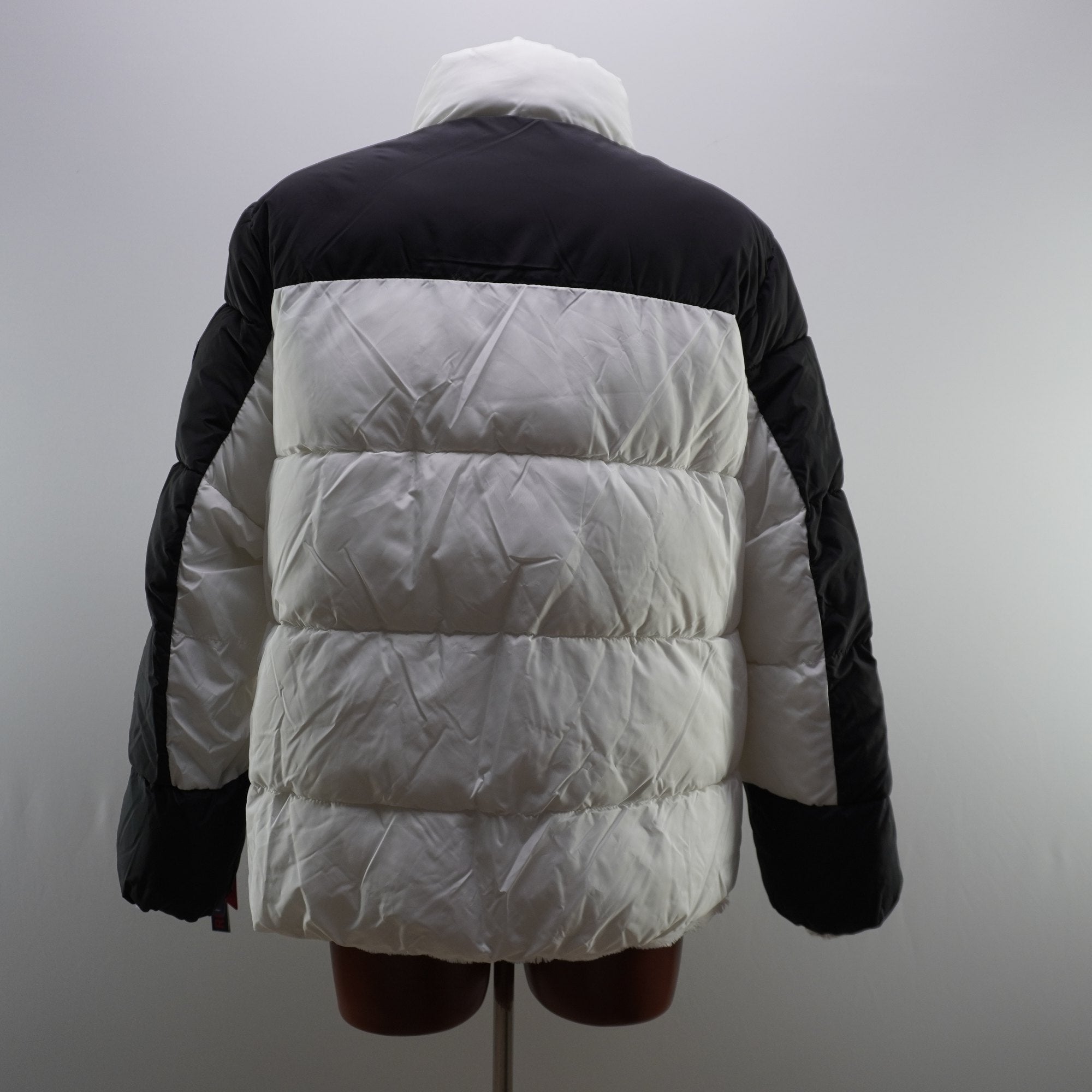 Parka Reebok para Mujer Usada - Blanca, XL