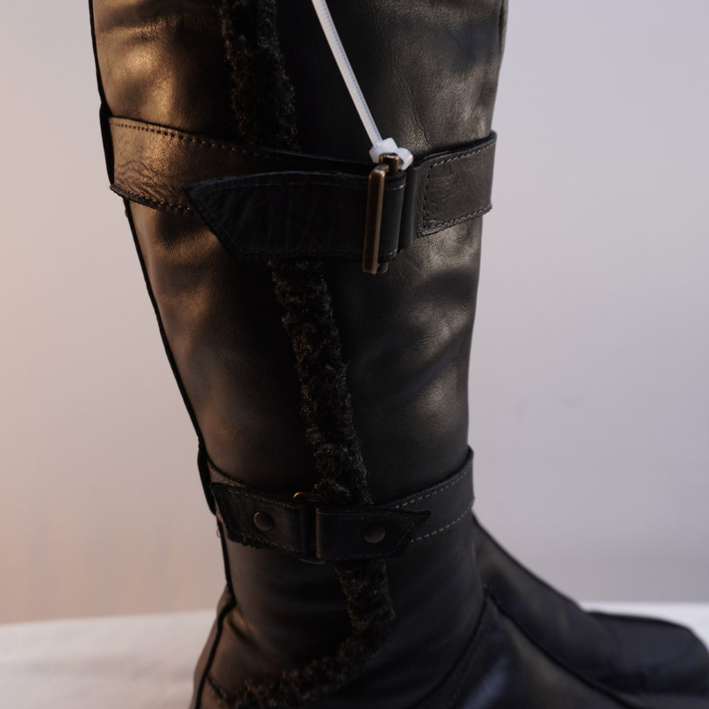 Botas Laura Azaña para Mujer Usadas - Negros, Talla 39