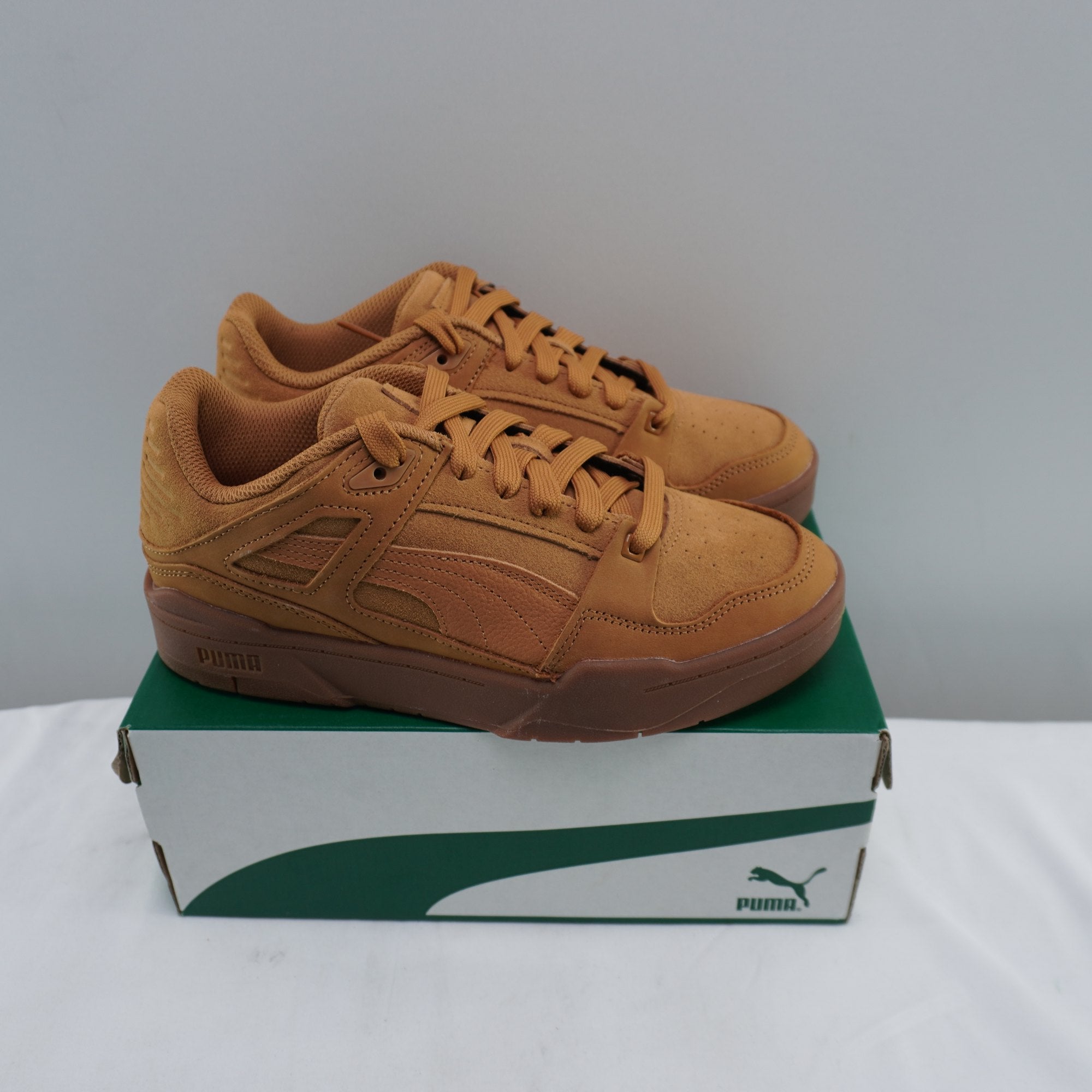 Zapatillas Puma para Mujer Usadas - Marrón, Talla 39