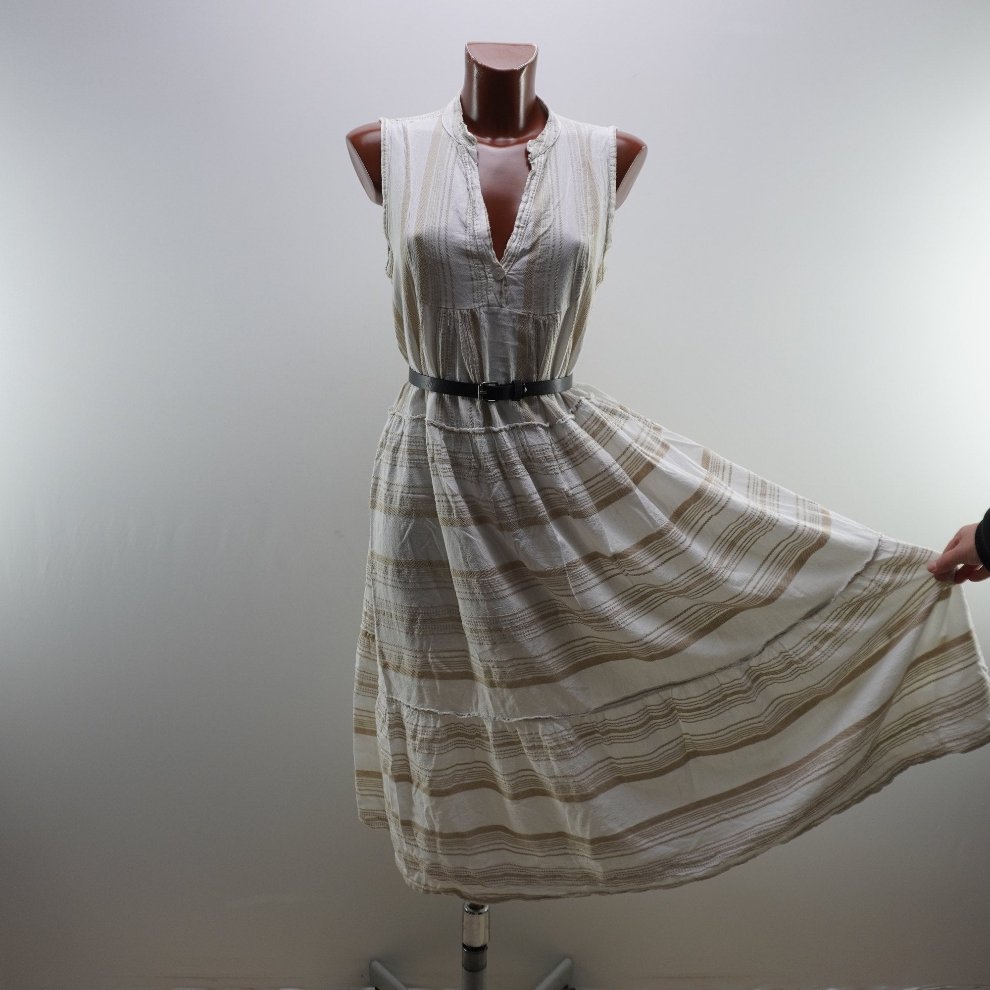 Vestido Italian Style para Mujer Usado - Beige, L